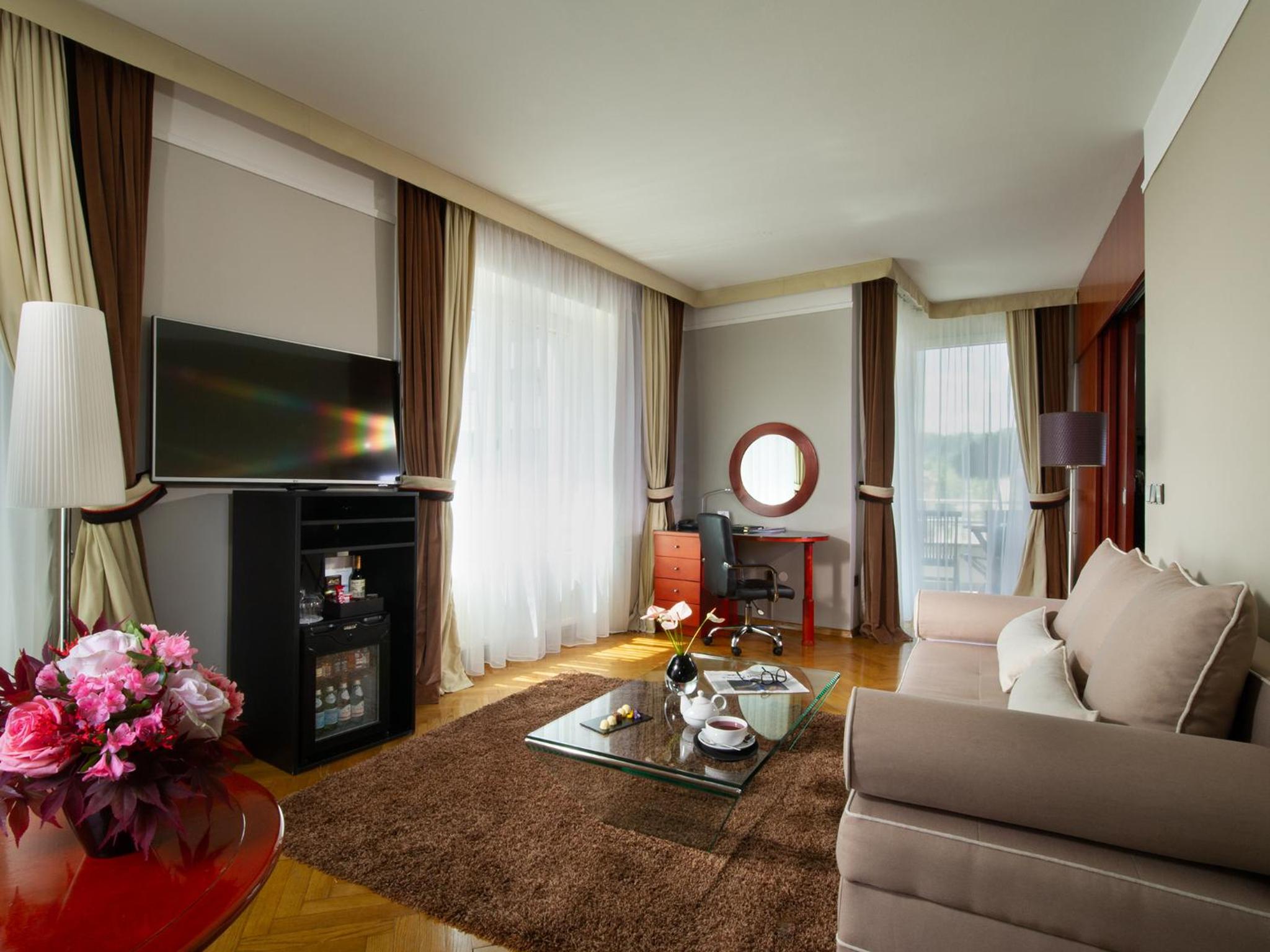 Ljubljana Vacations - Best Western Premier Hotel Slon - Property Image 1