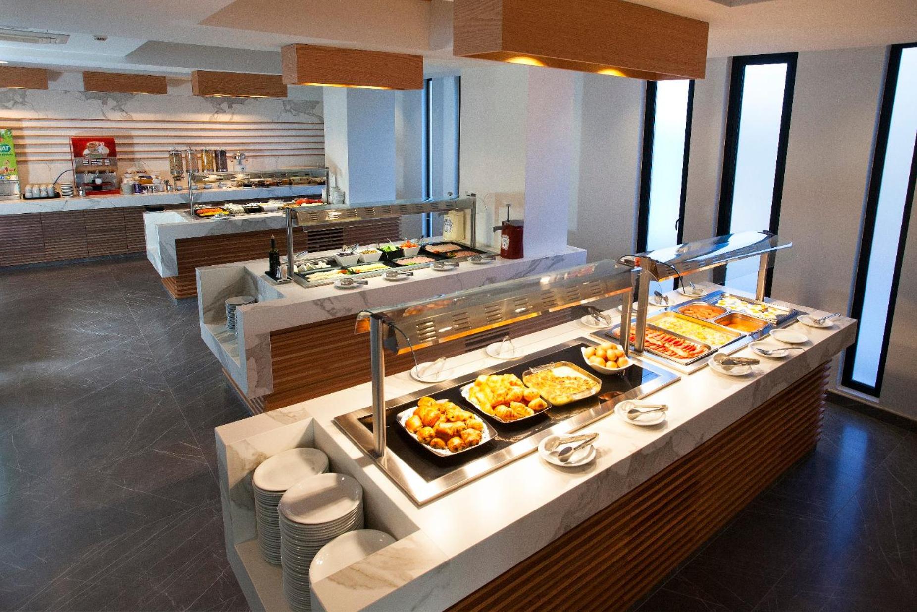 Limassol Vacations - Pefkos City Hotel - Property Image 18