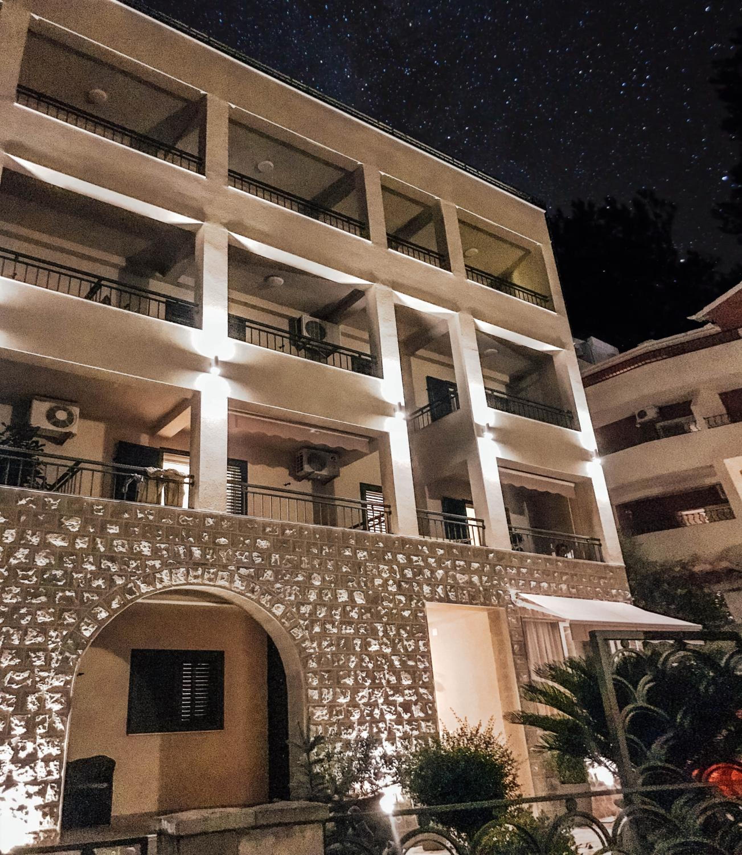 Guest House Medin