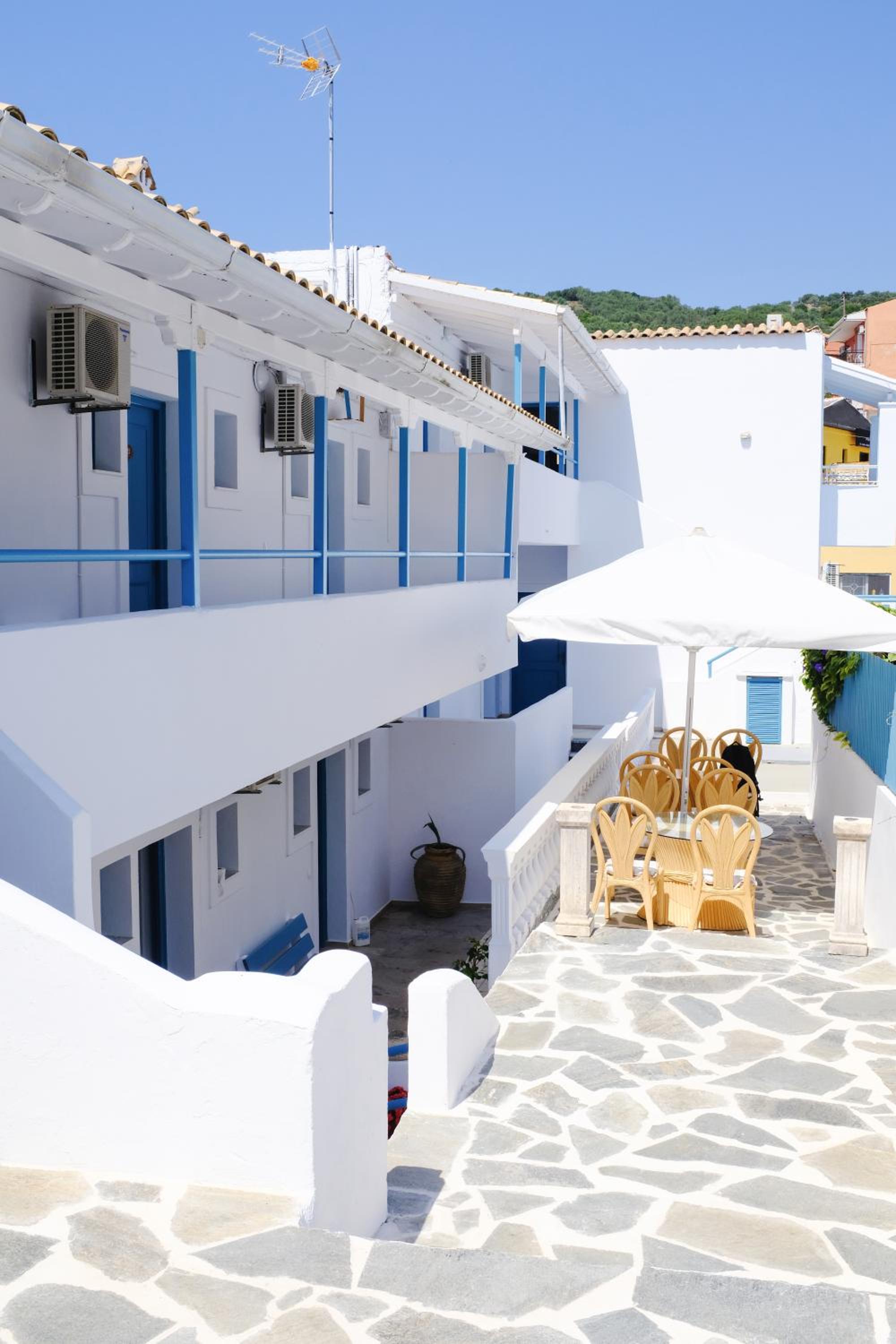 Kalimera Studios and Apartments view 4