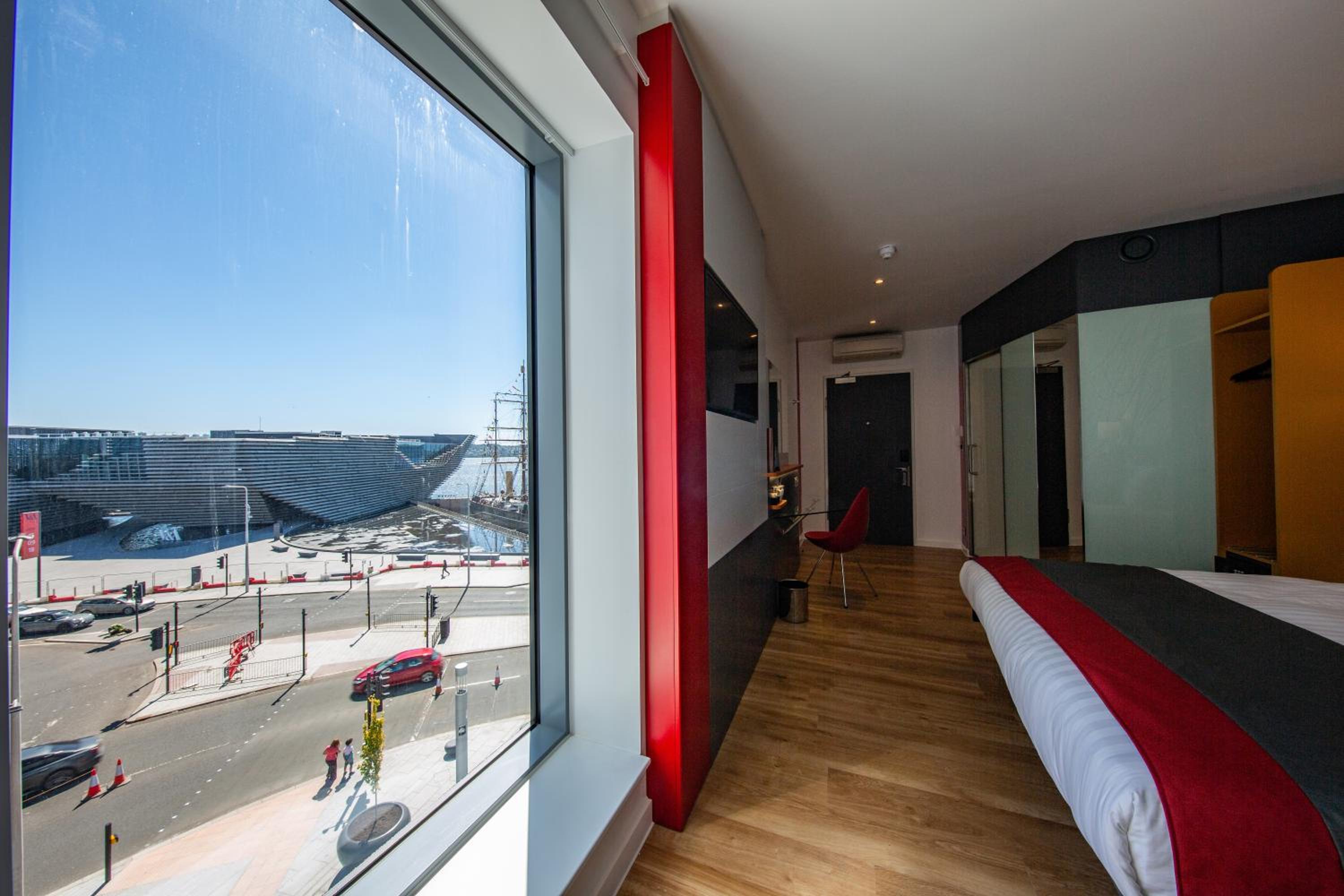Dundee Vacations - Sleeperz Hotel Dundee - Property Image 11