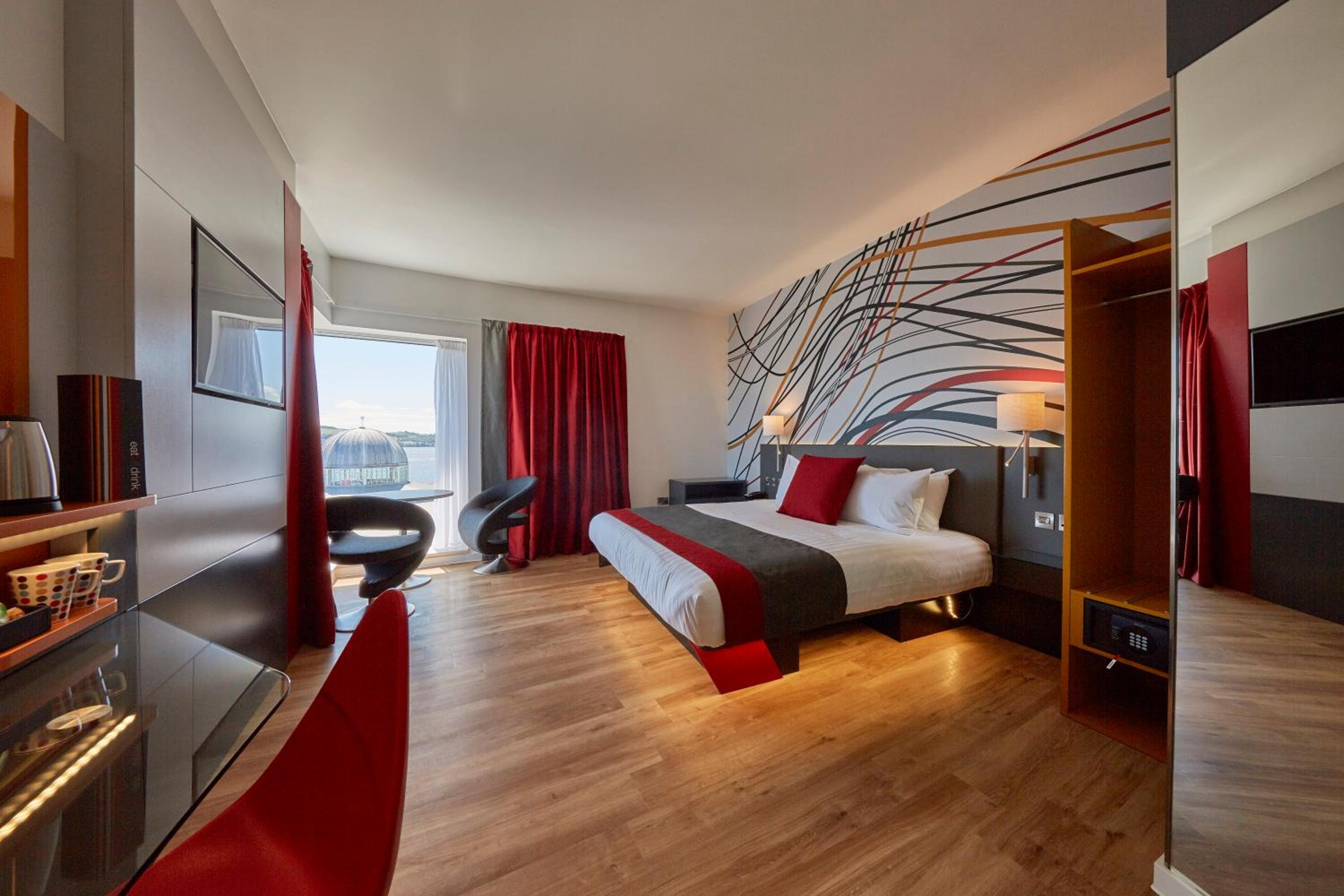 Dundee Vacations - Sleeperz Hotel Dundee - Property Image 5
