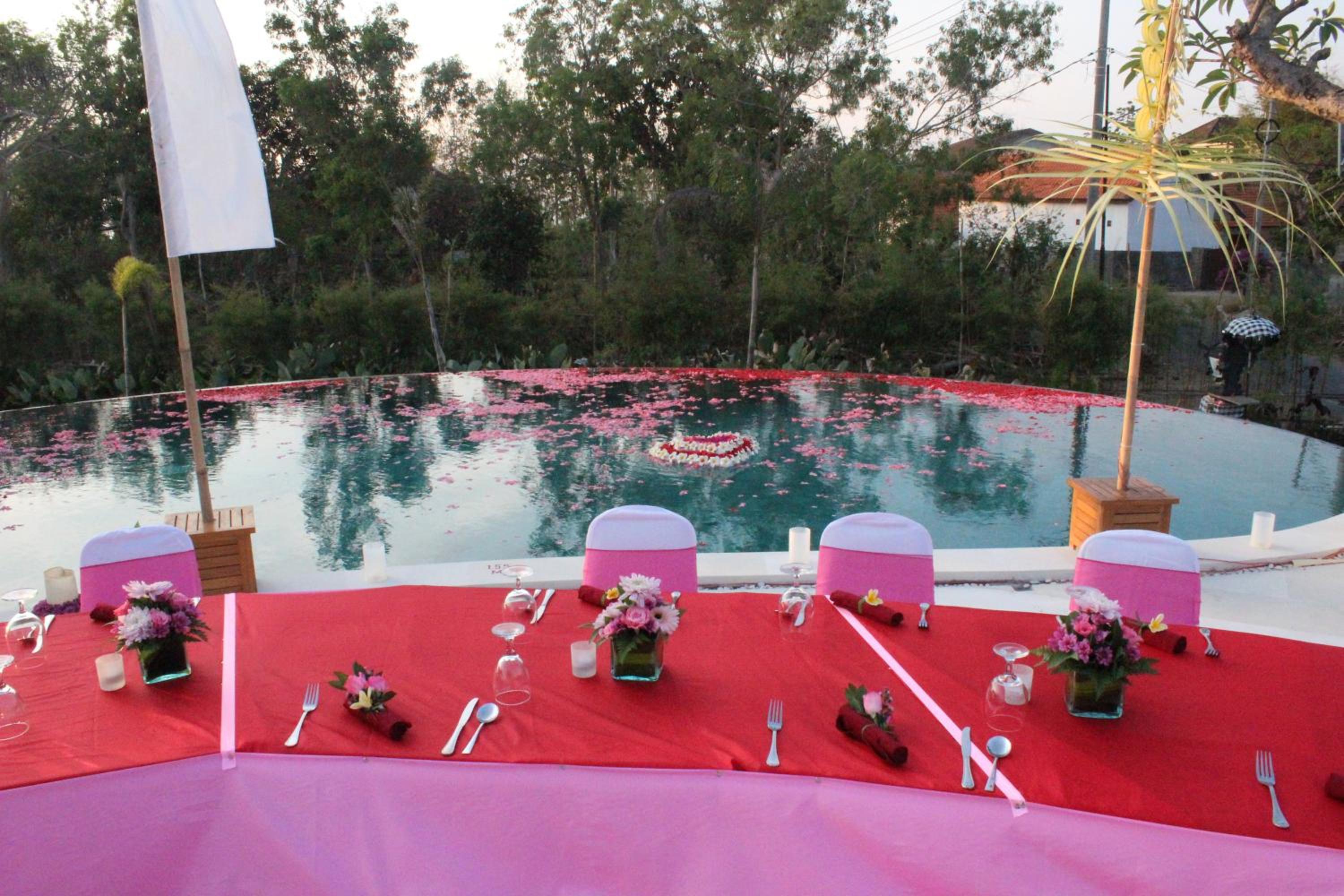 Mahagiri Villas & Spa Dreamland