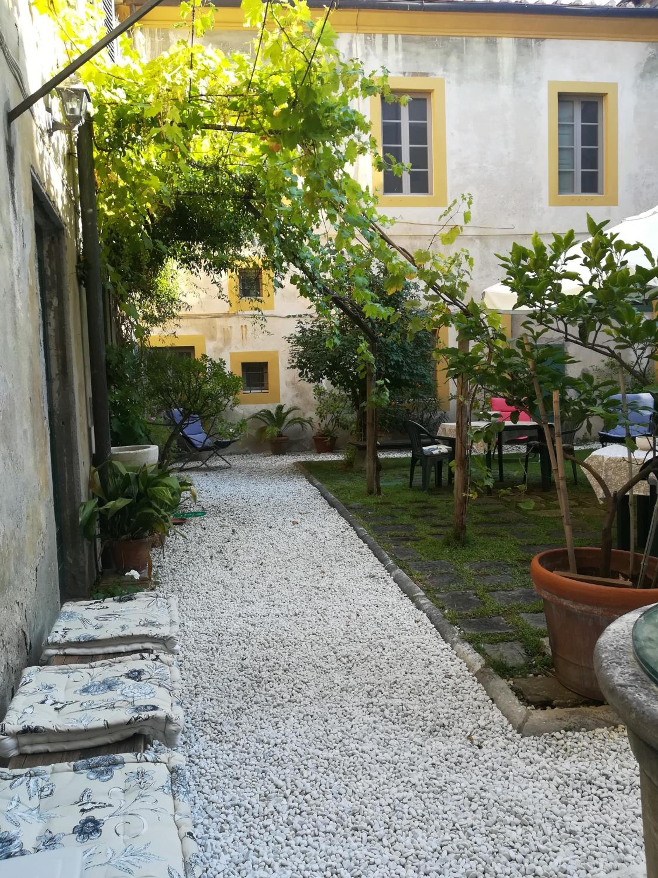 Photo 26