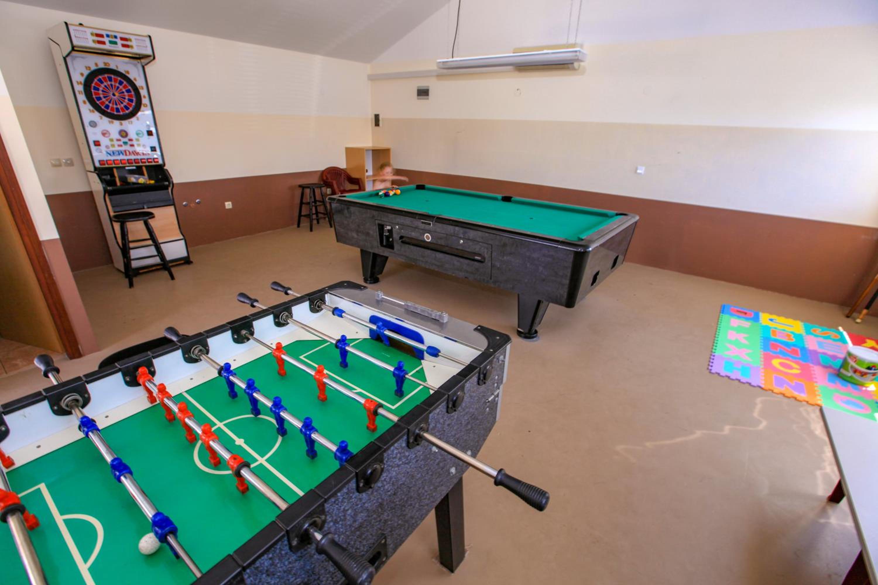 activities & amenities