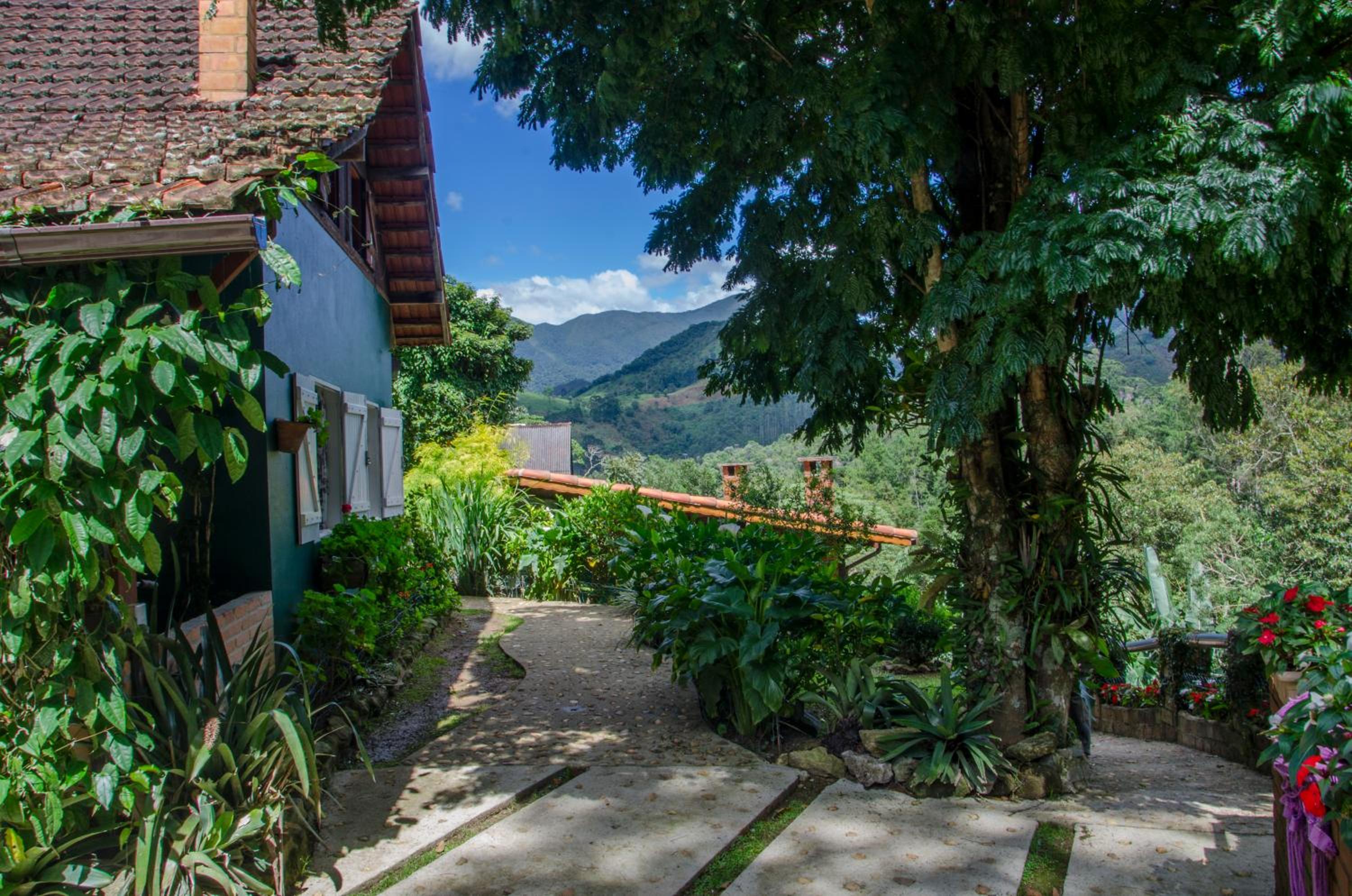 Chalés Lirio dos Vales