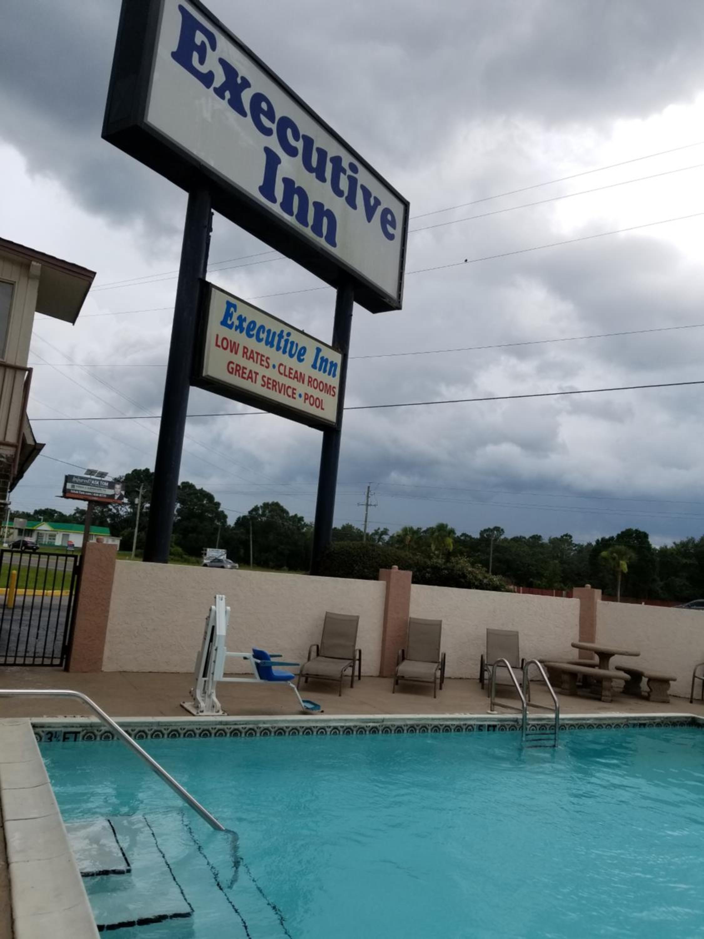 Executive Inn
