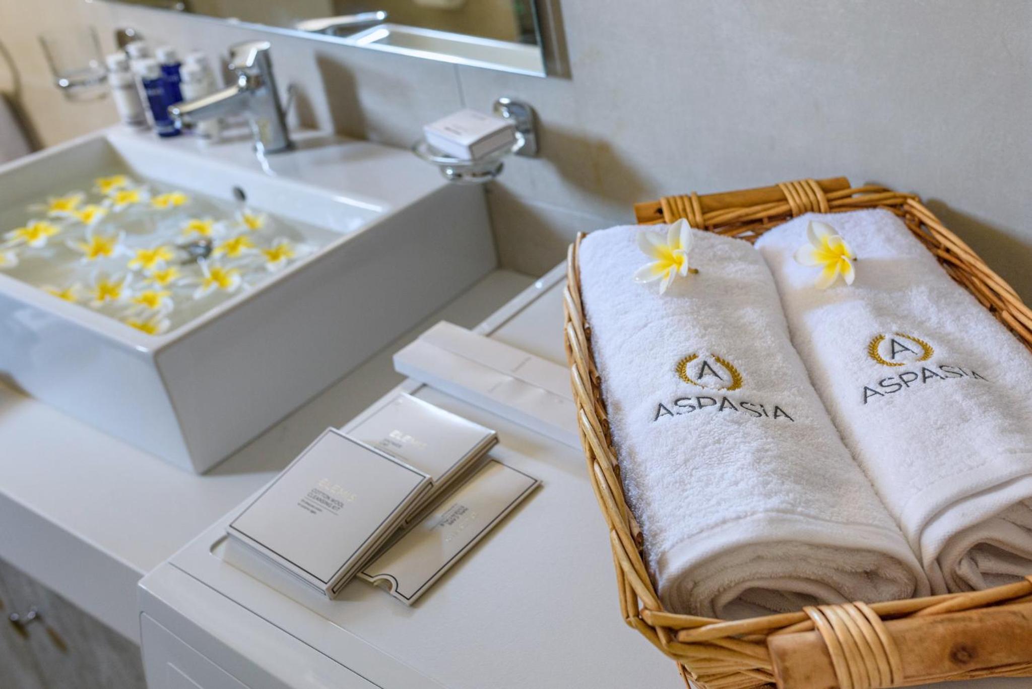 Aspasias Luxury Suite