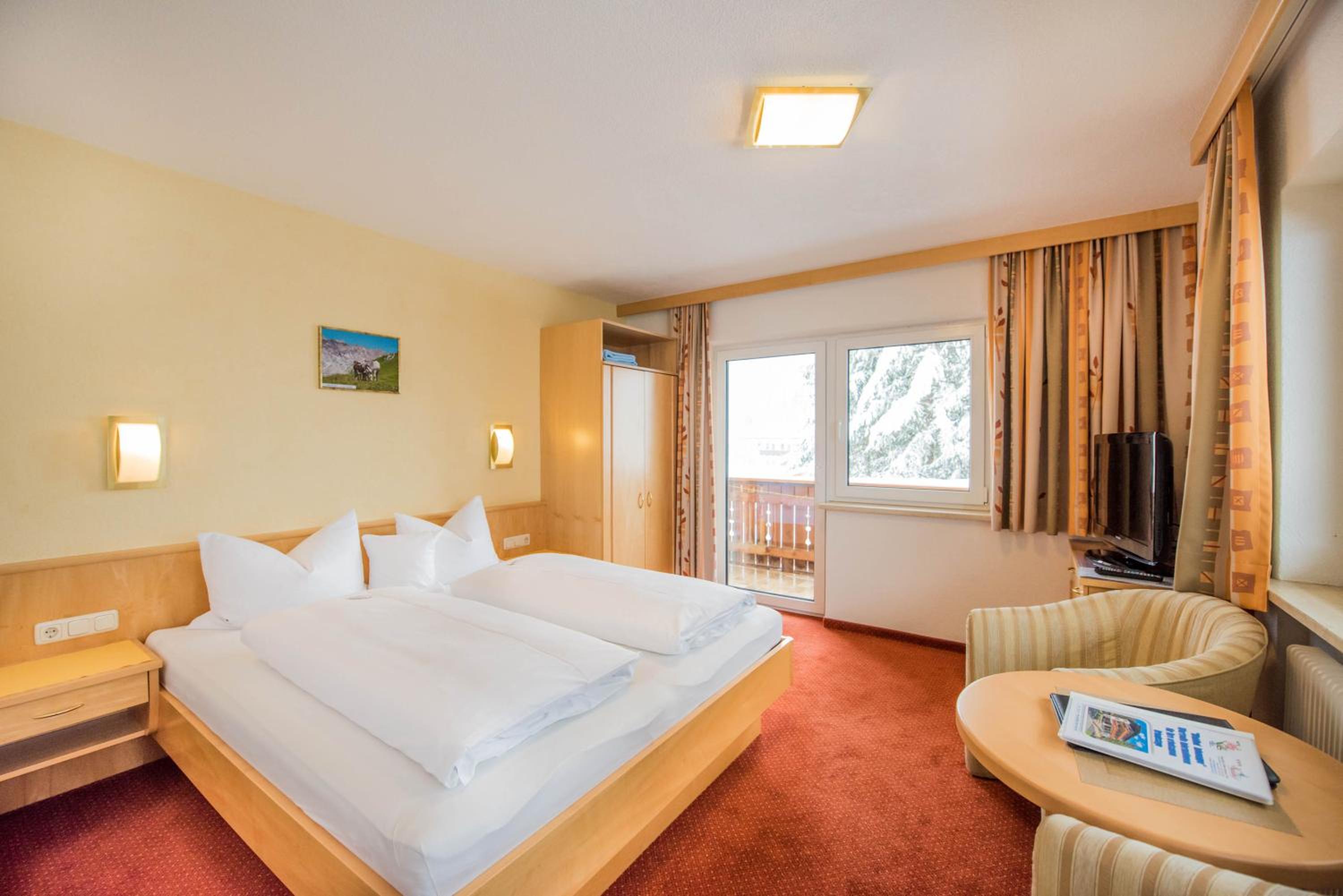 Hotel Garni Waldhof - Wohlfühlen am Lech