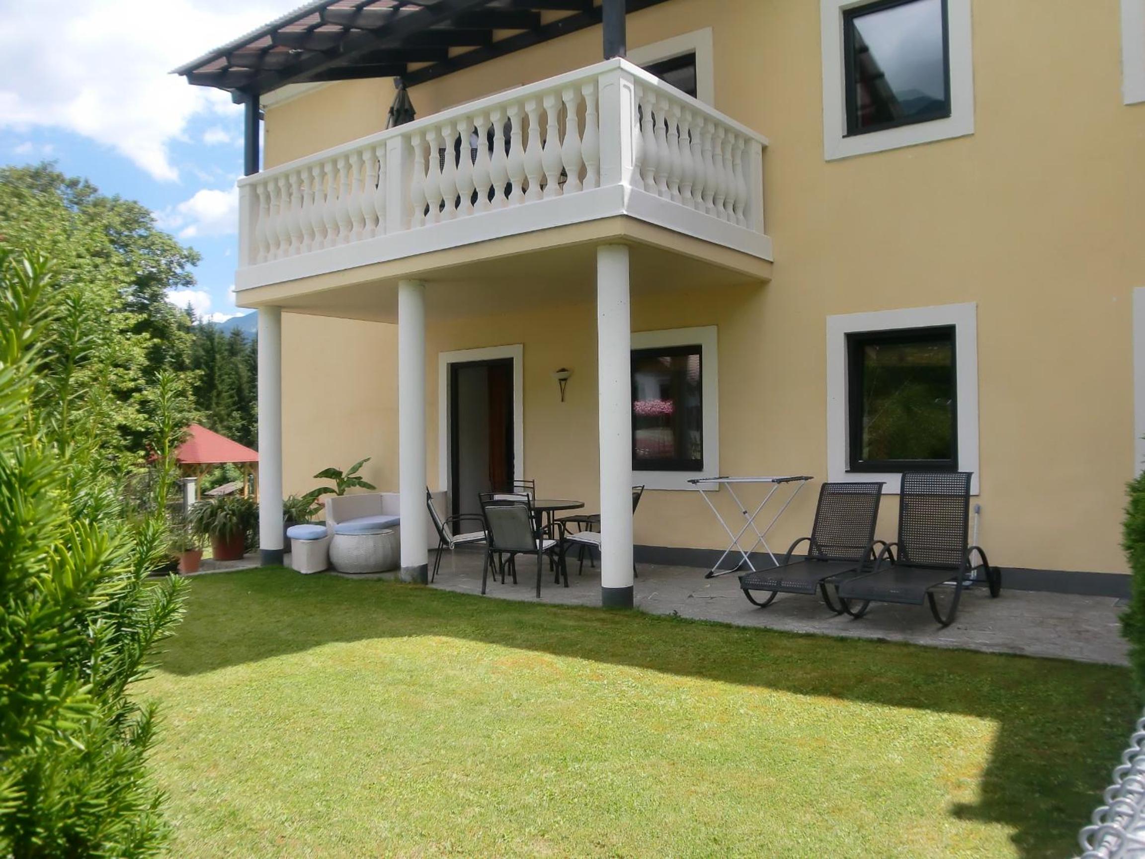 Garten- & Loggia-Appartement HERRENHAUS