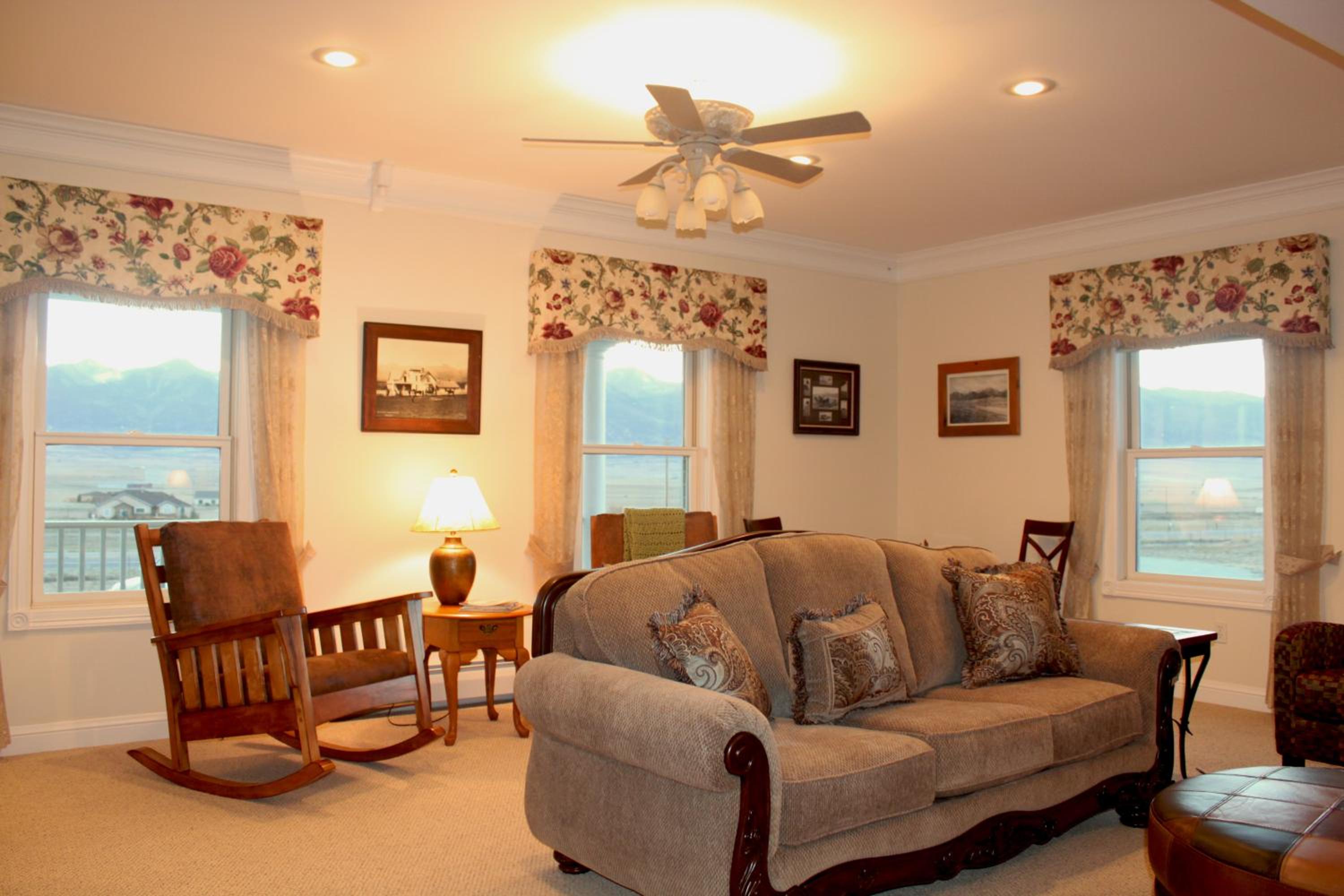 Lamp Post Lodge - Property Image 8