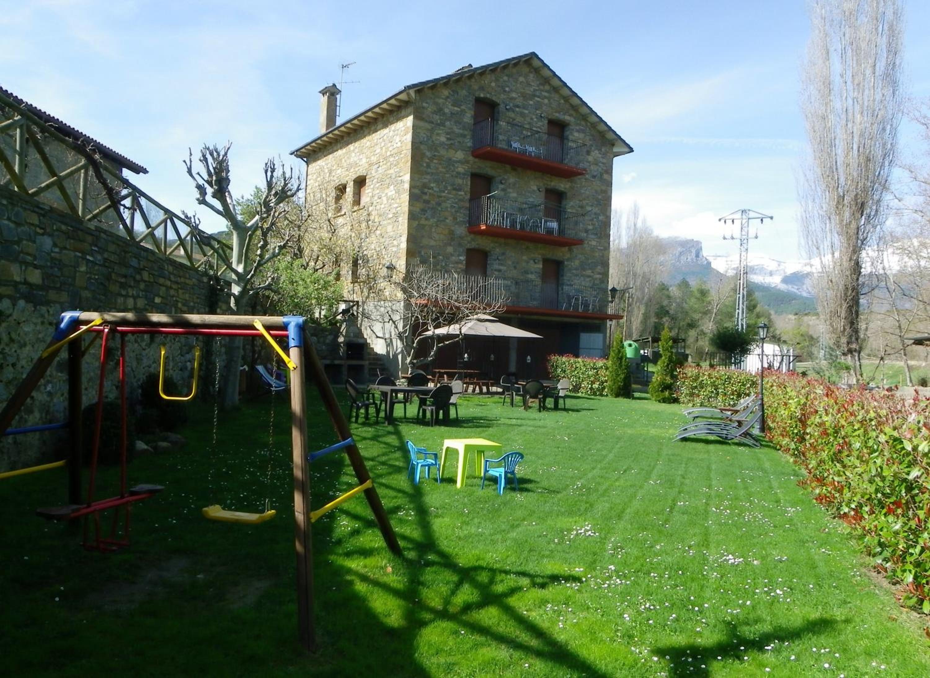 Photo 18