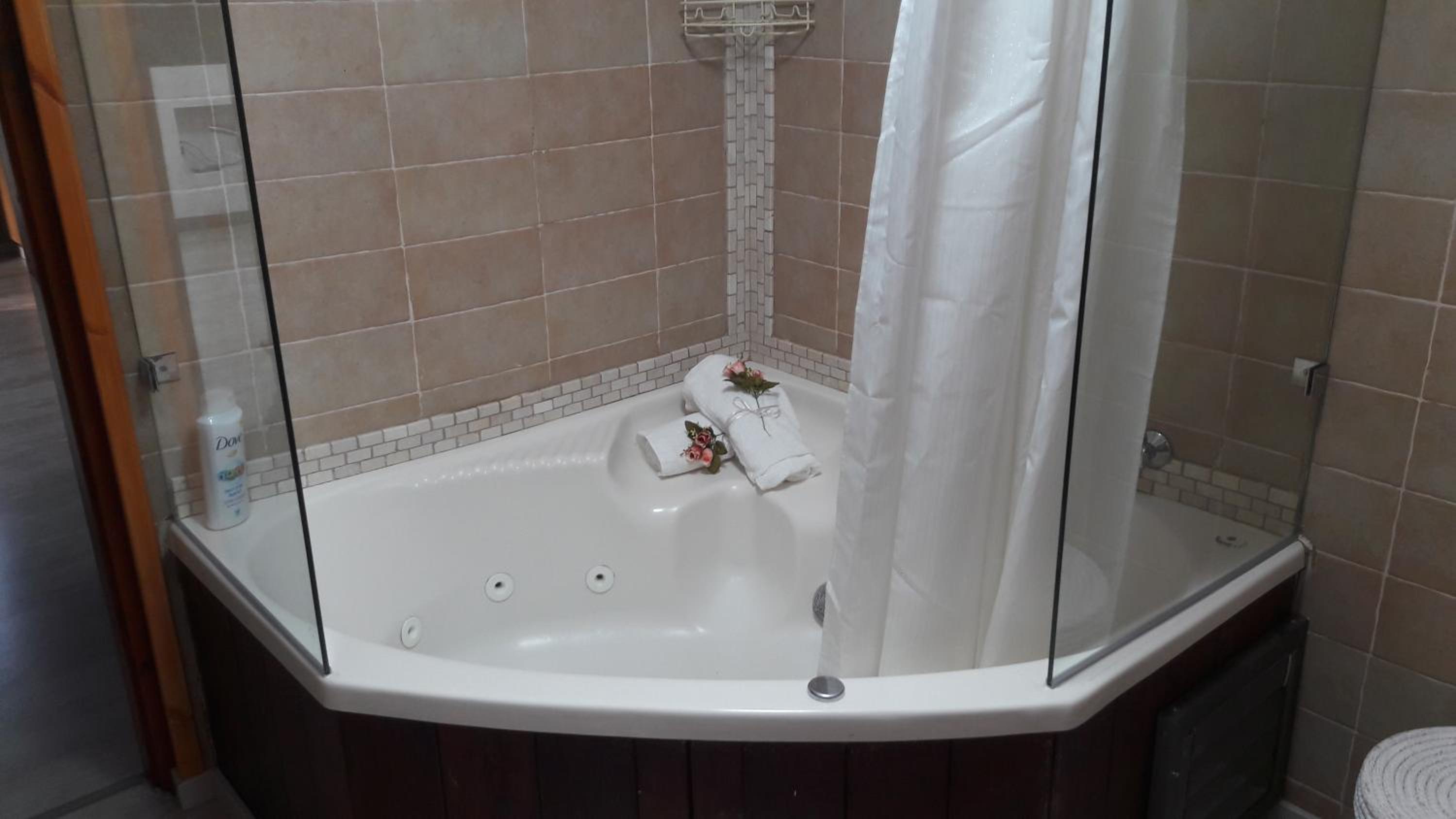 בין יער לים, photo 9