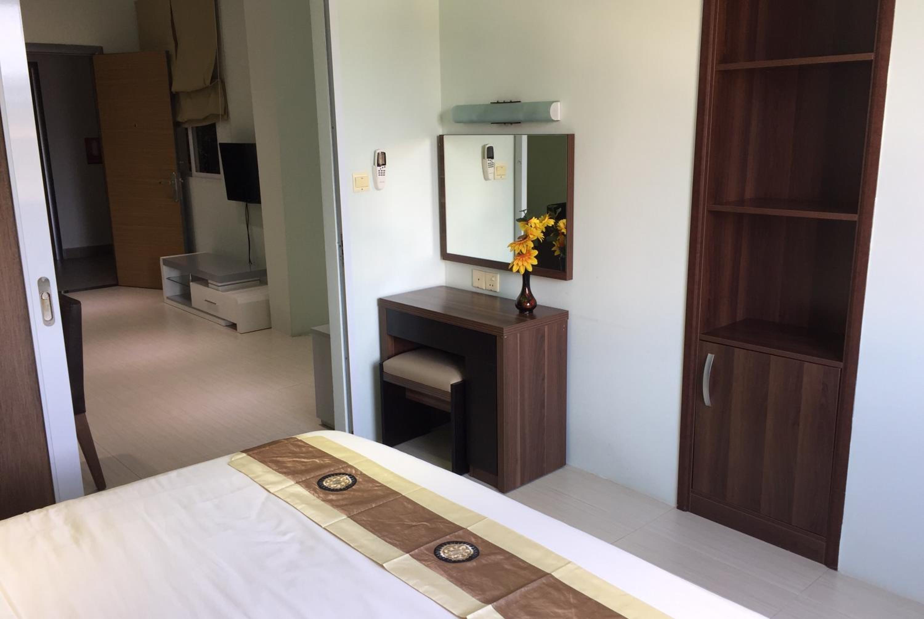 Season Residence