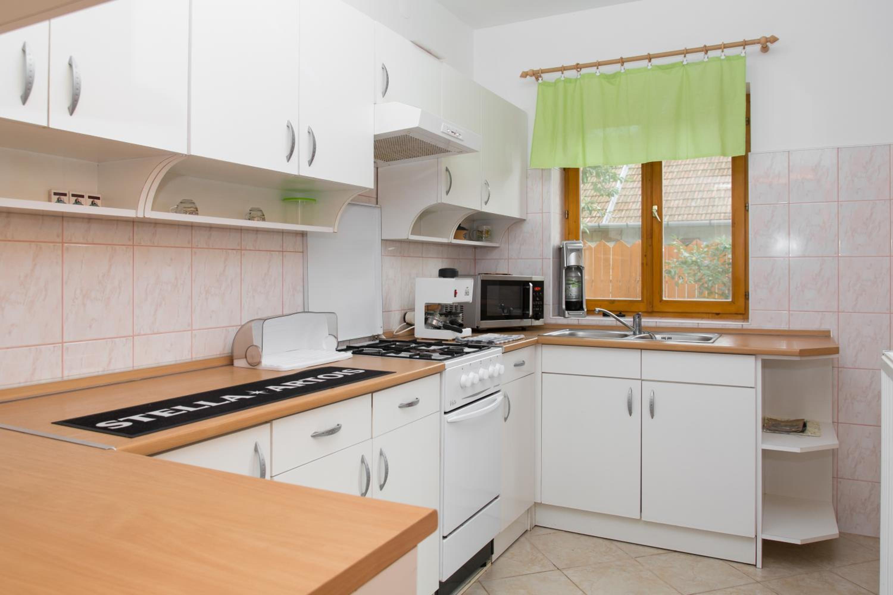 Bence Apartman view 2