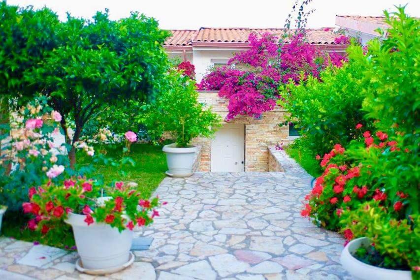 Bougainvill Sunset Villa