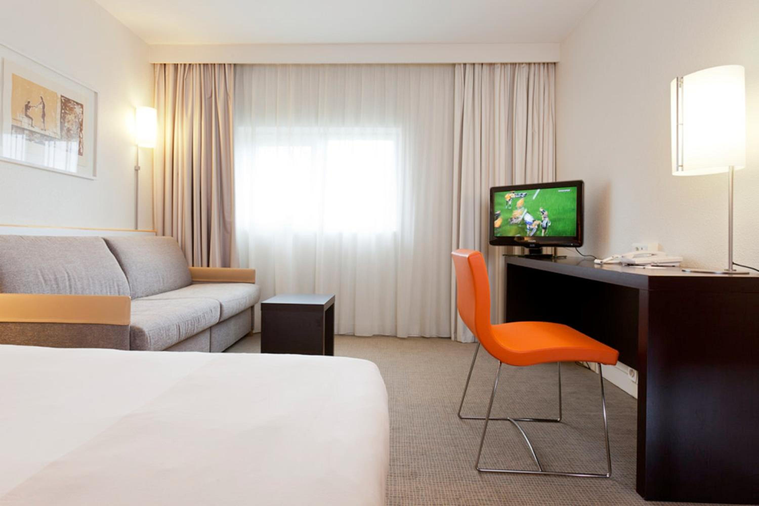 Rungis Vacations - Novotel Paris Orly Rungis Aeroport - Property Image 98