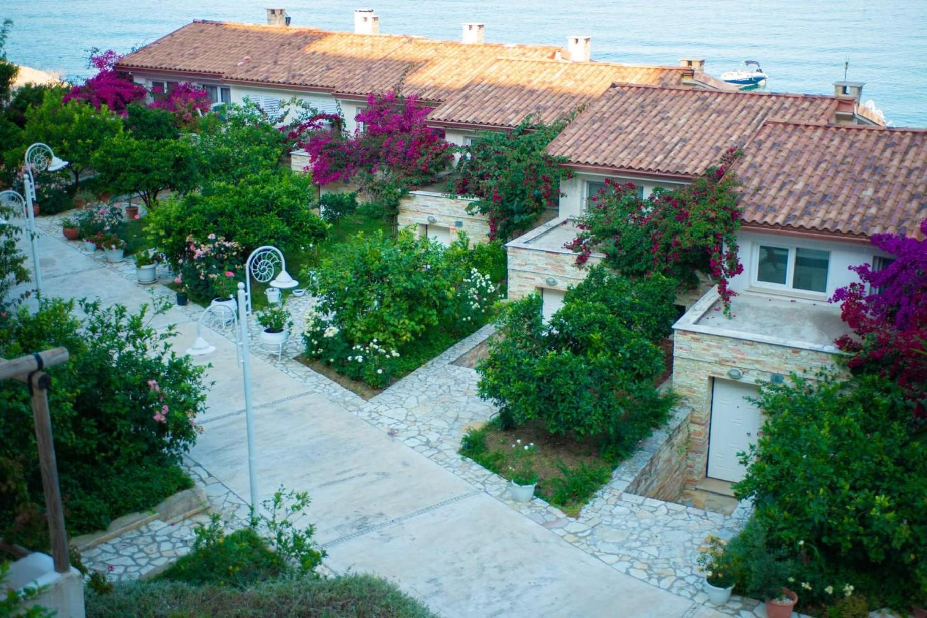 Bougainvill Sunset Villa