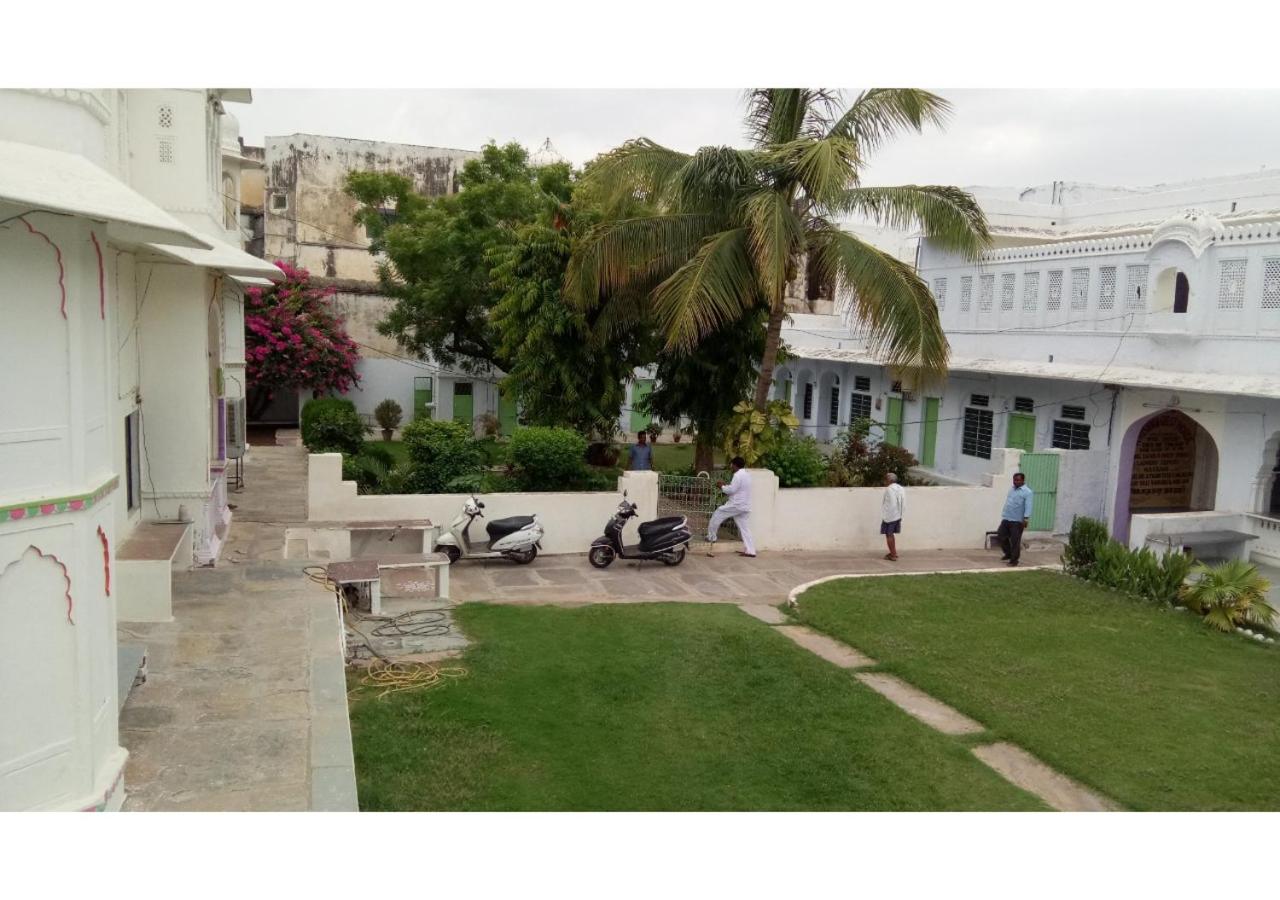 Shri Shyam Krishna Guest House view 2