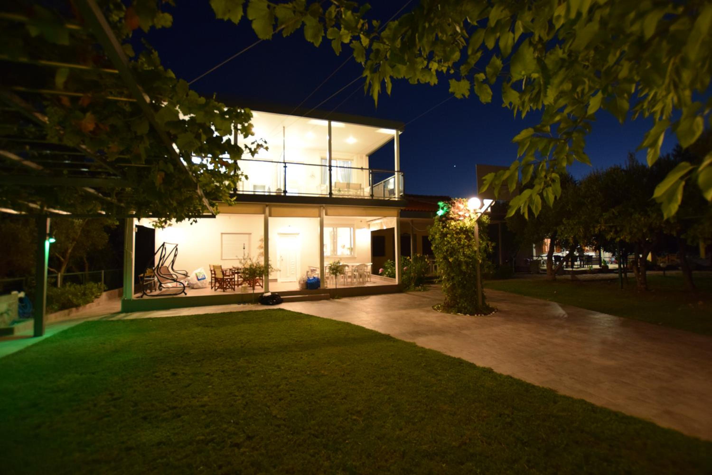 Photo 11