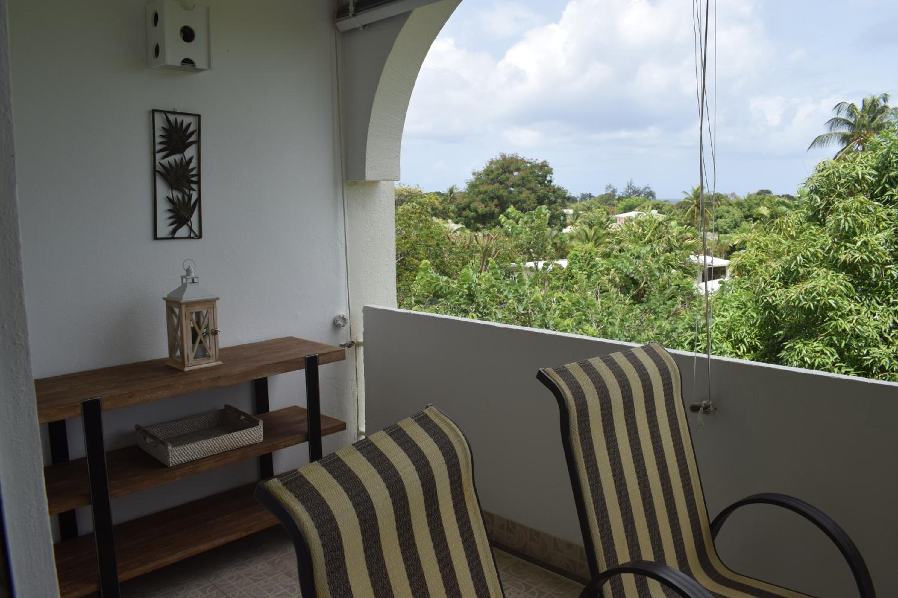 Golden View Apartment