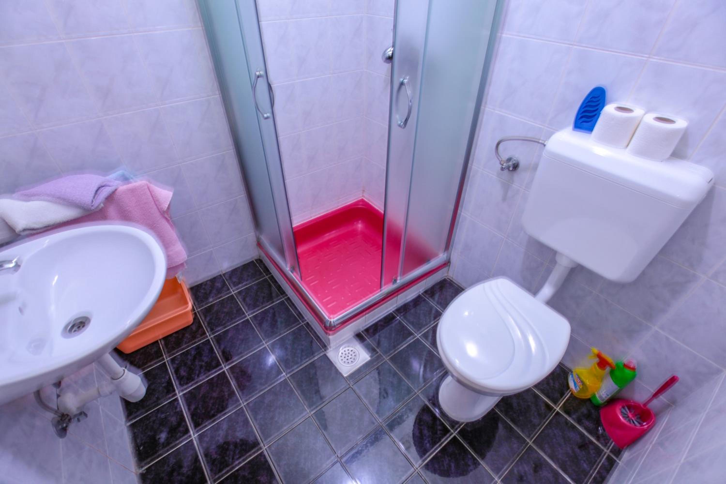 Apartments Dinko