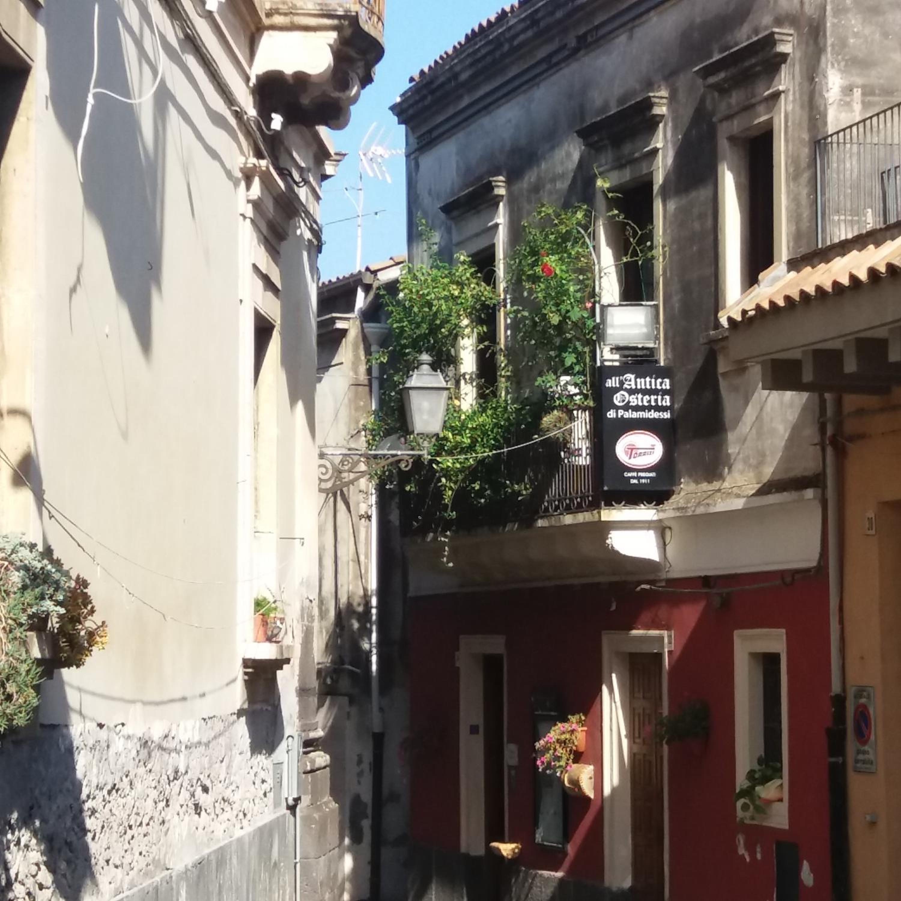 La Corte di Aci view 2