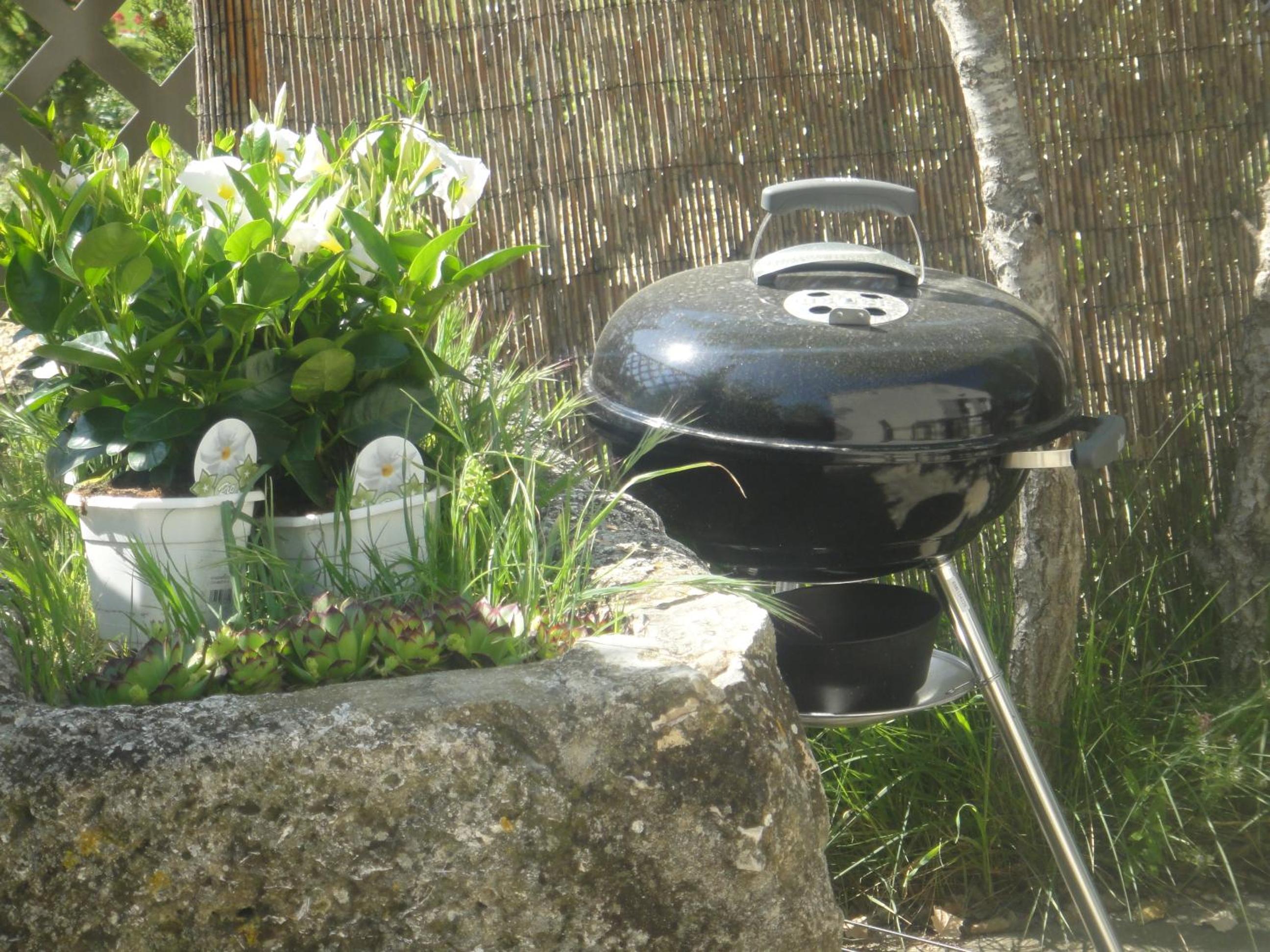 outdoor BBQ area