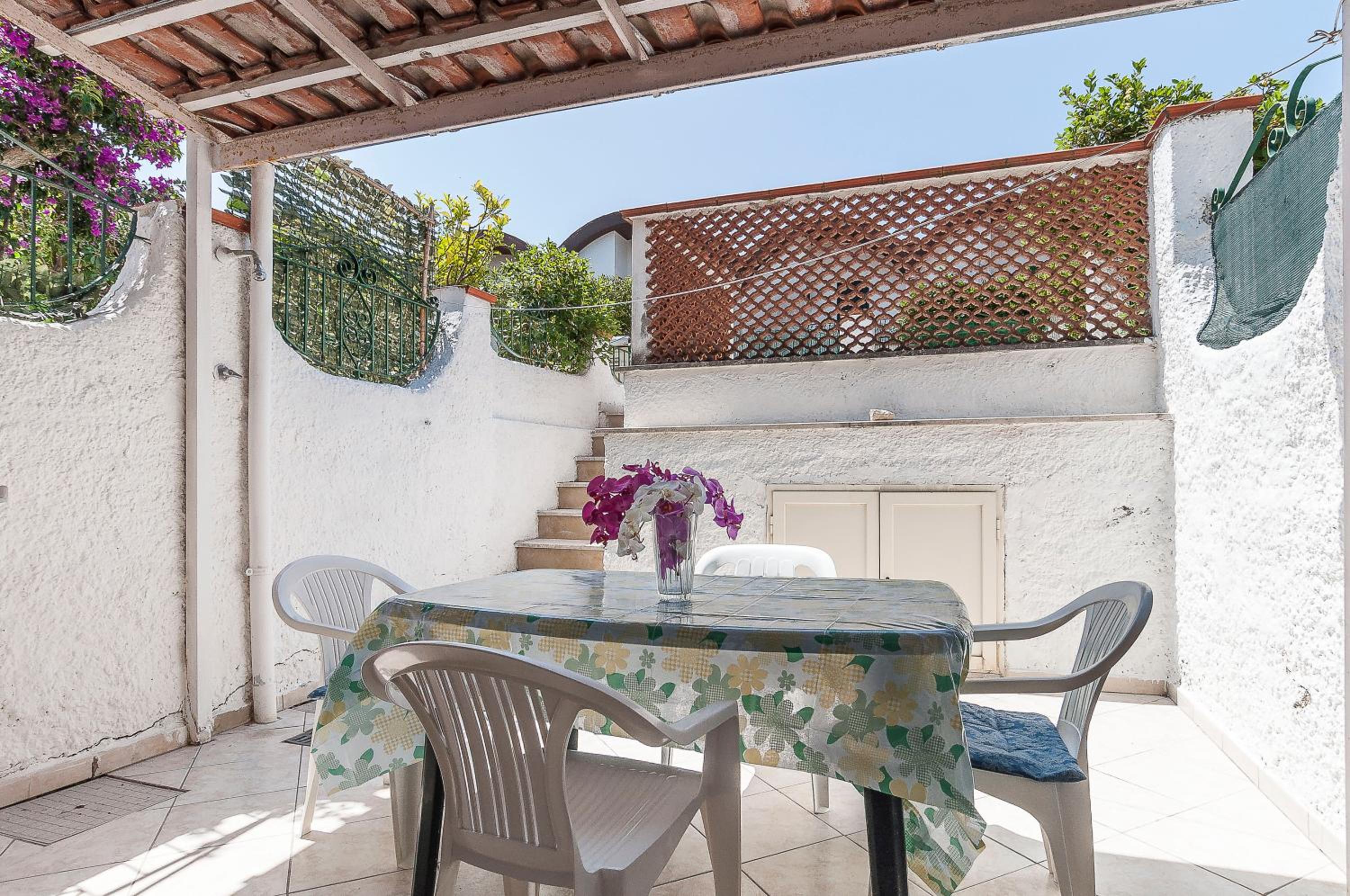 Villa Montoro view 4