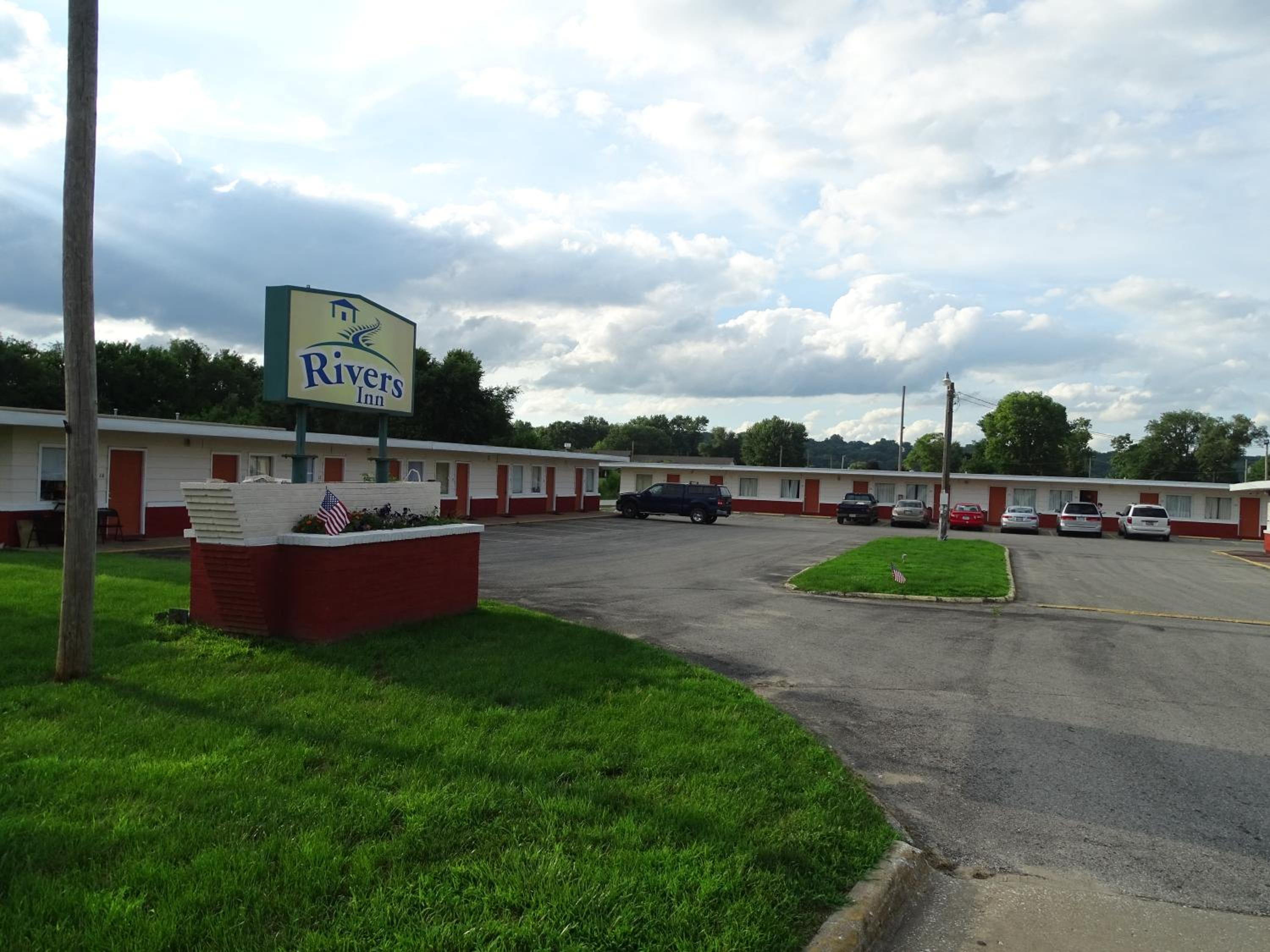 Rivers Inn - Property Image 8