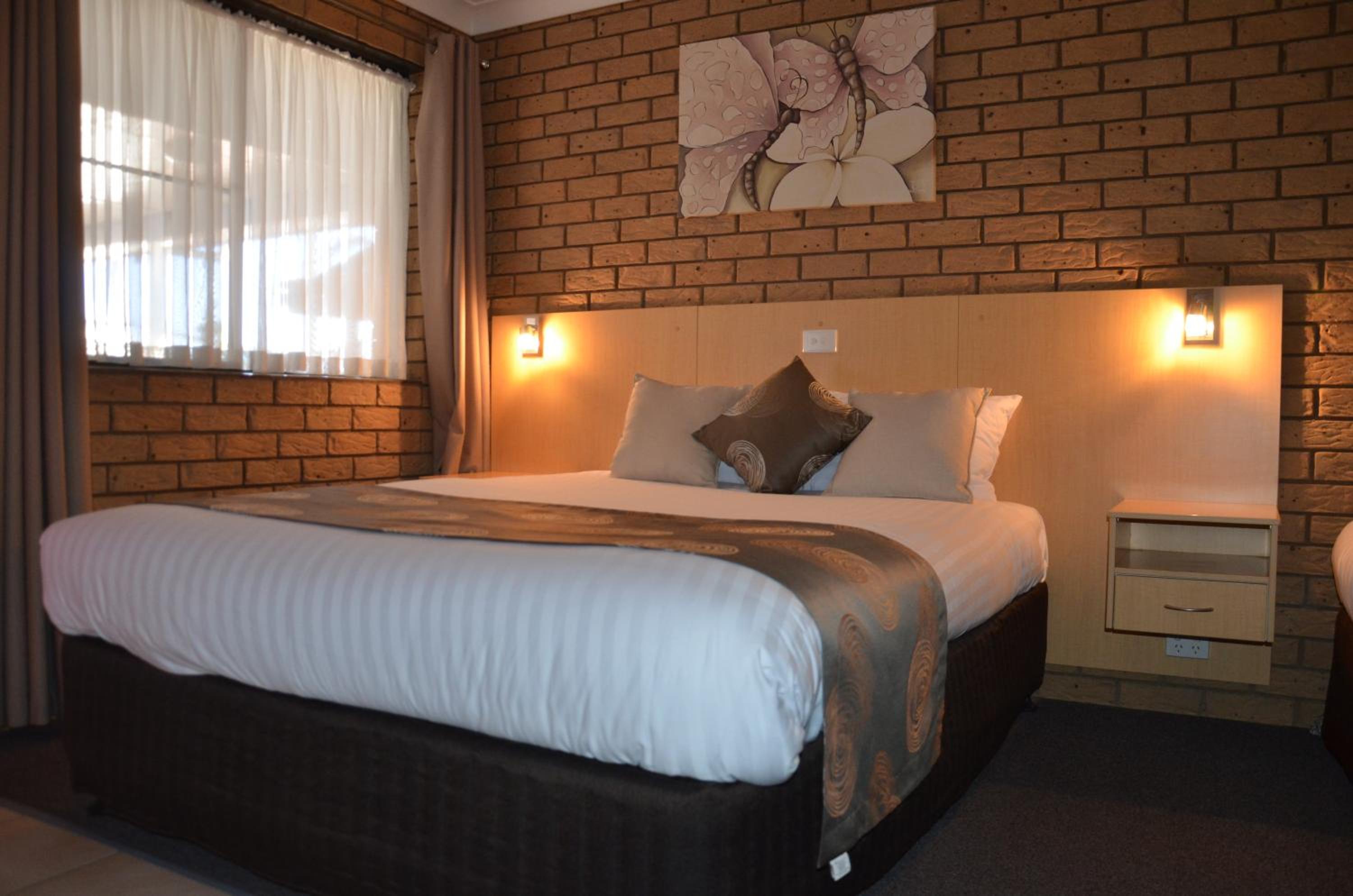 Sunray Motor Inn