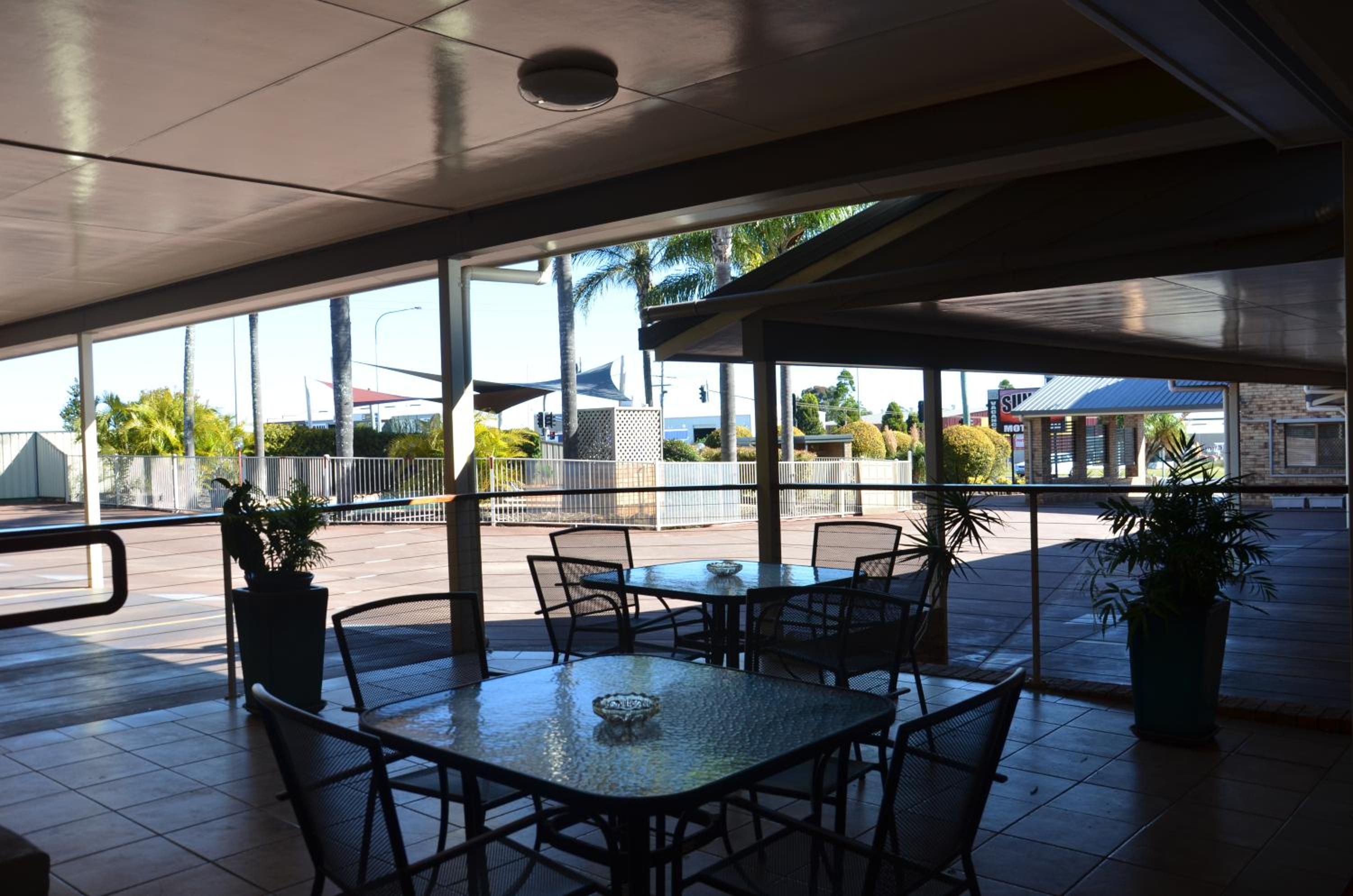 Sunray Motor Inn