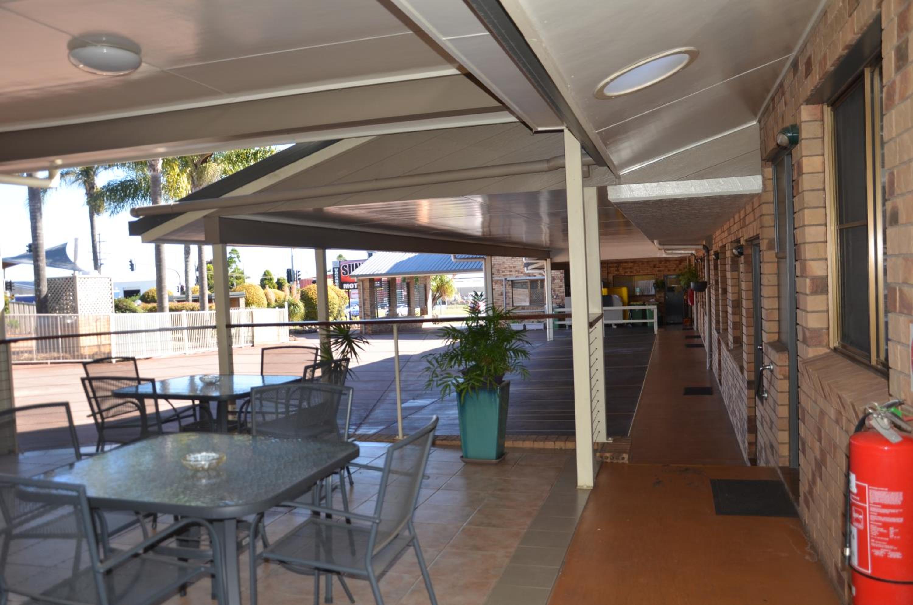 Sunray Motor Inn