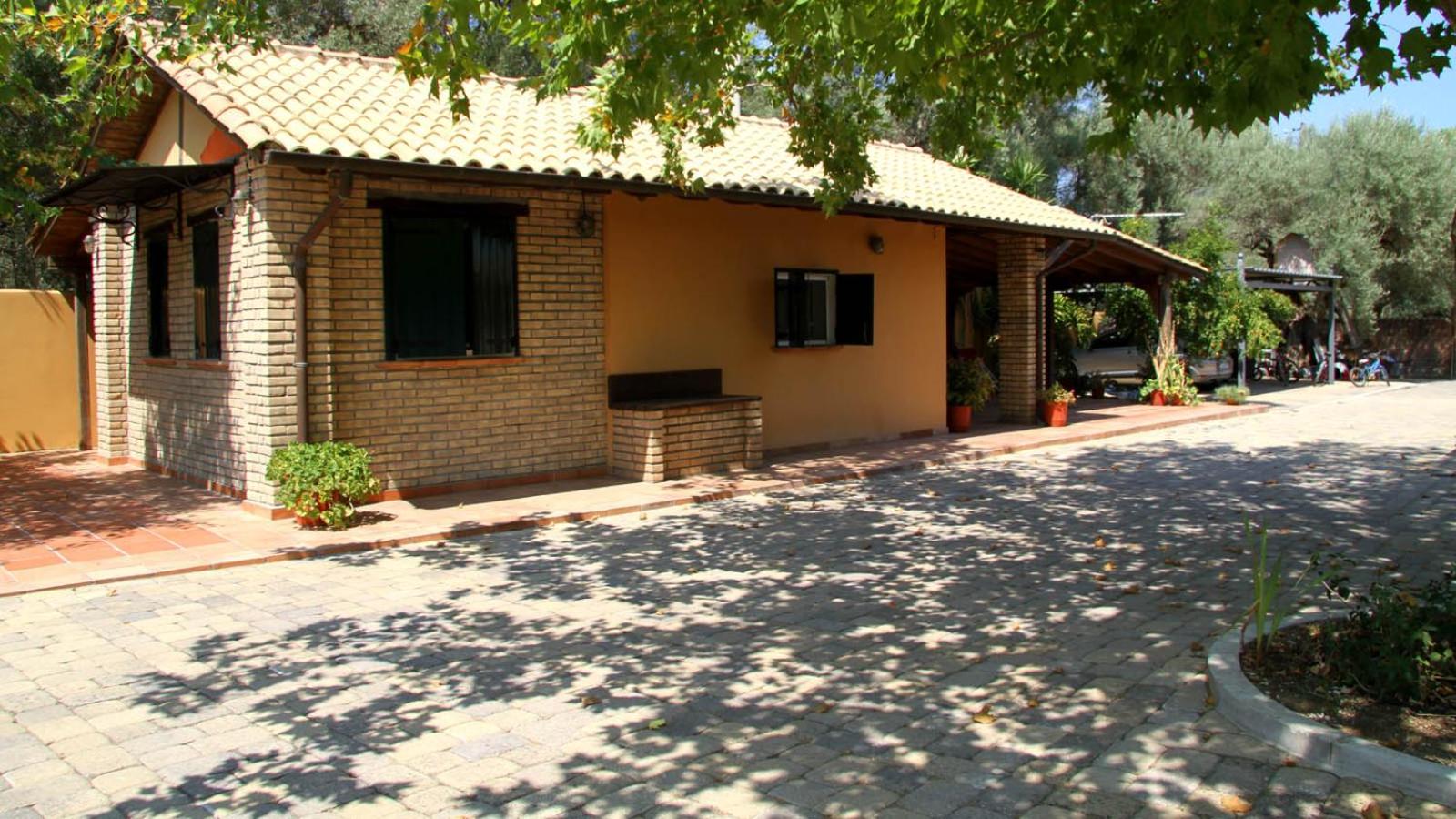 Miltiadis Farm photo 3