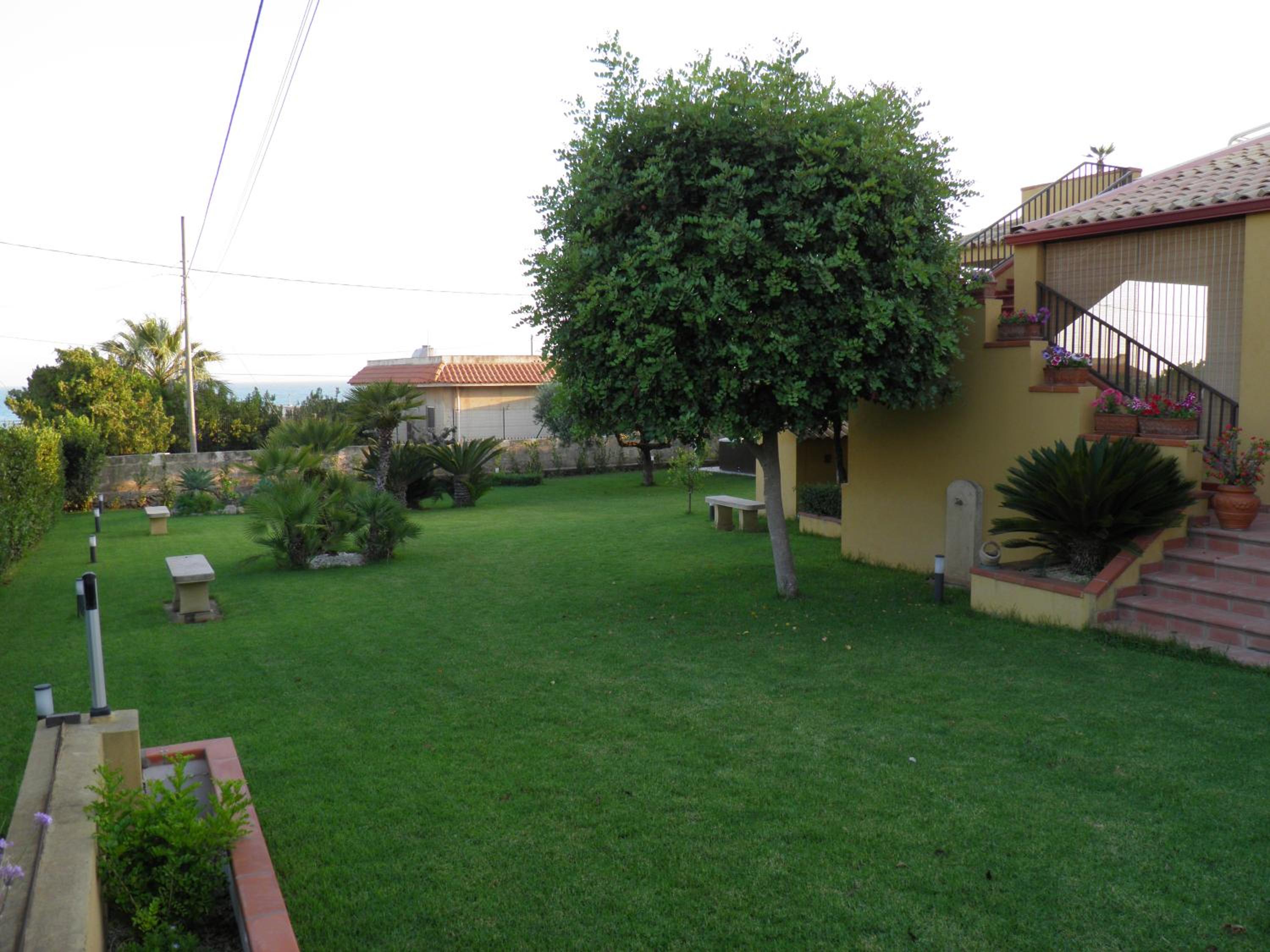 Photo 37
