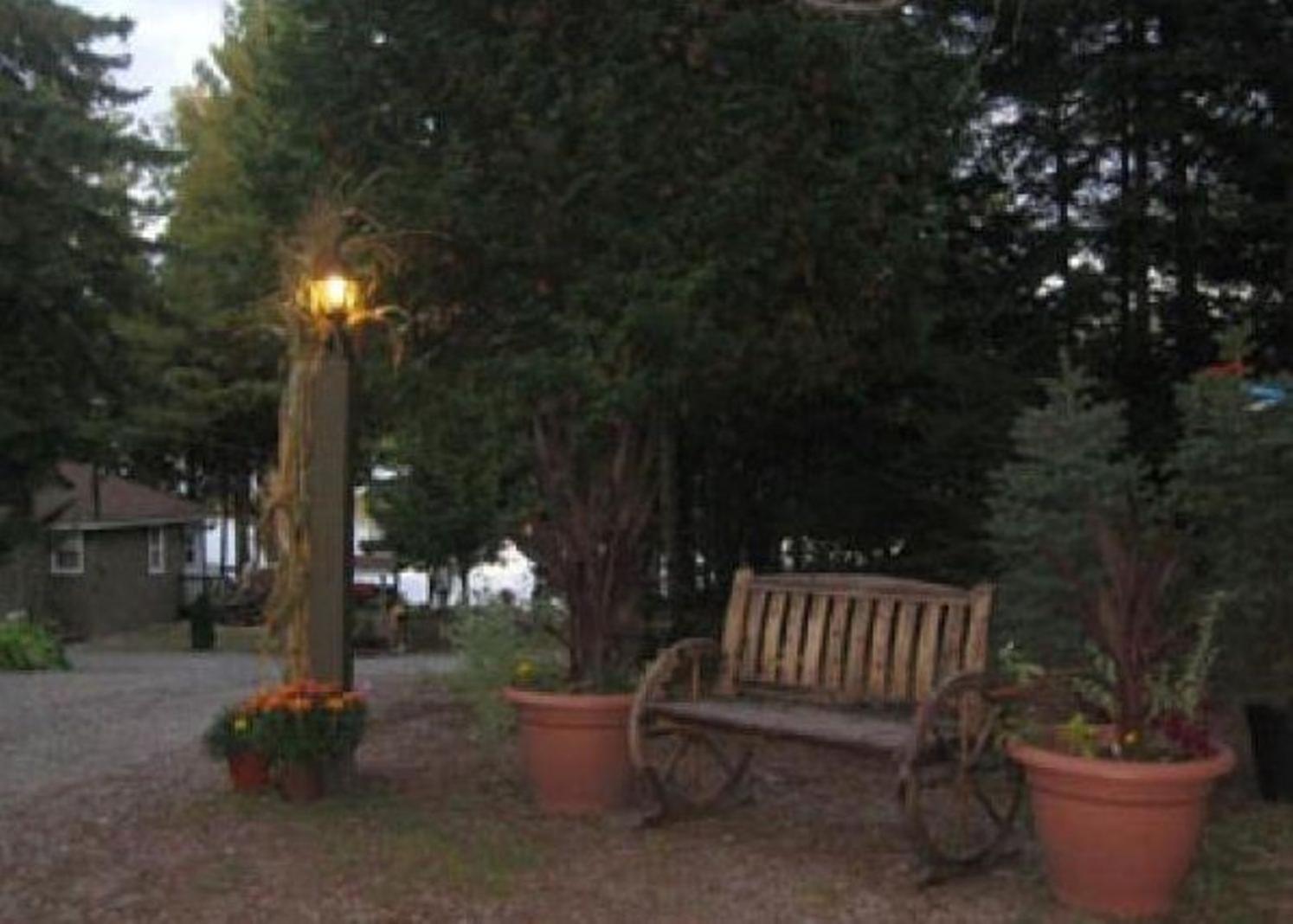 Cloverleaf Cottages