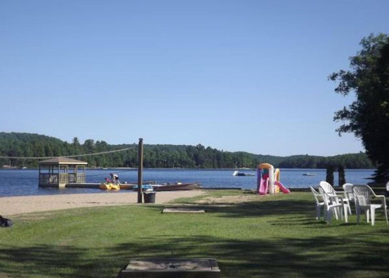 Cloverleaf Cottages