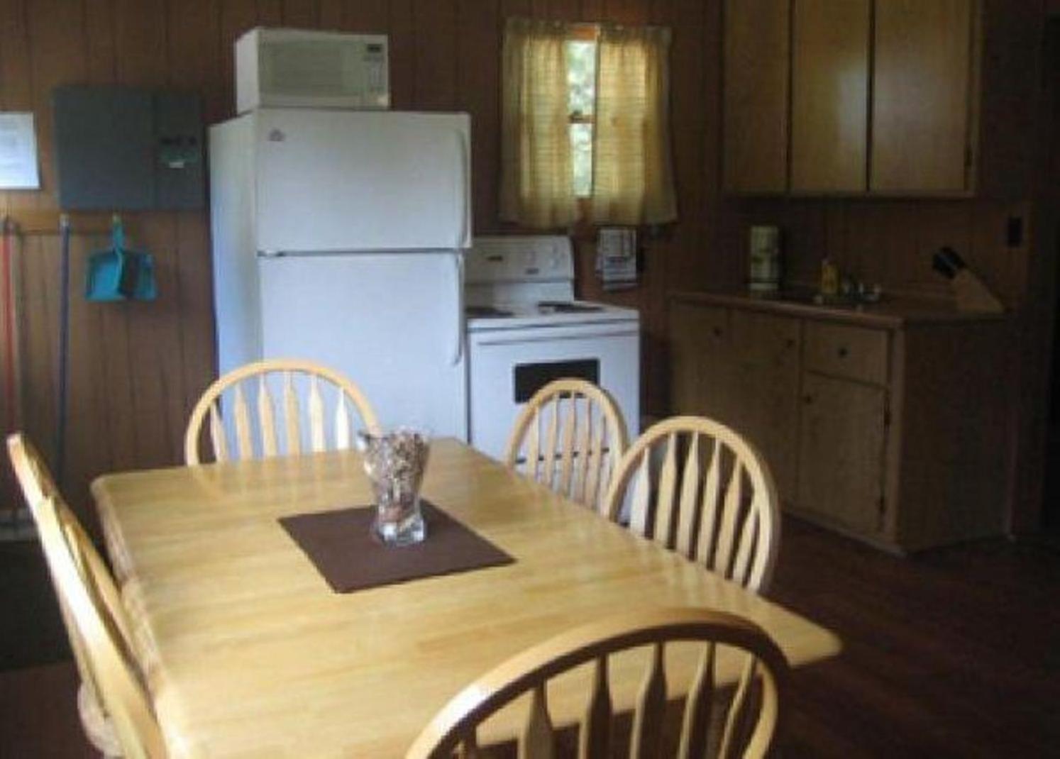 Cloverleaf Cottages