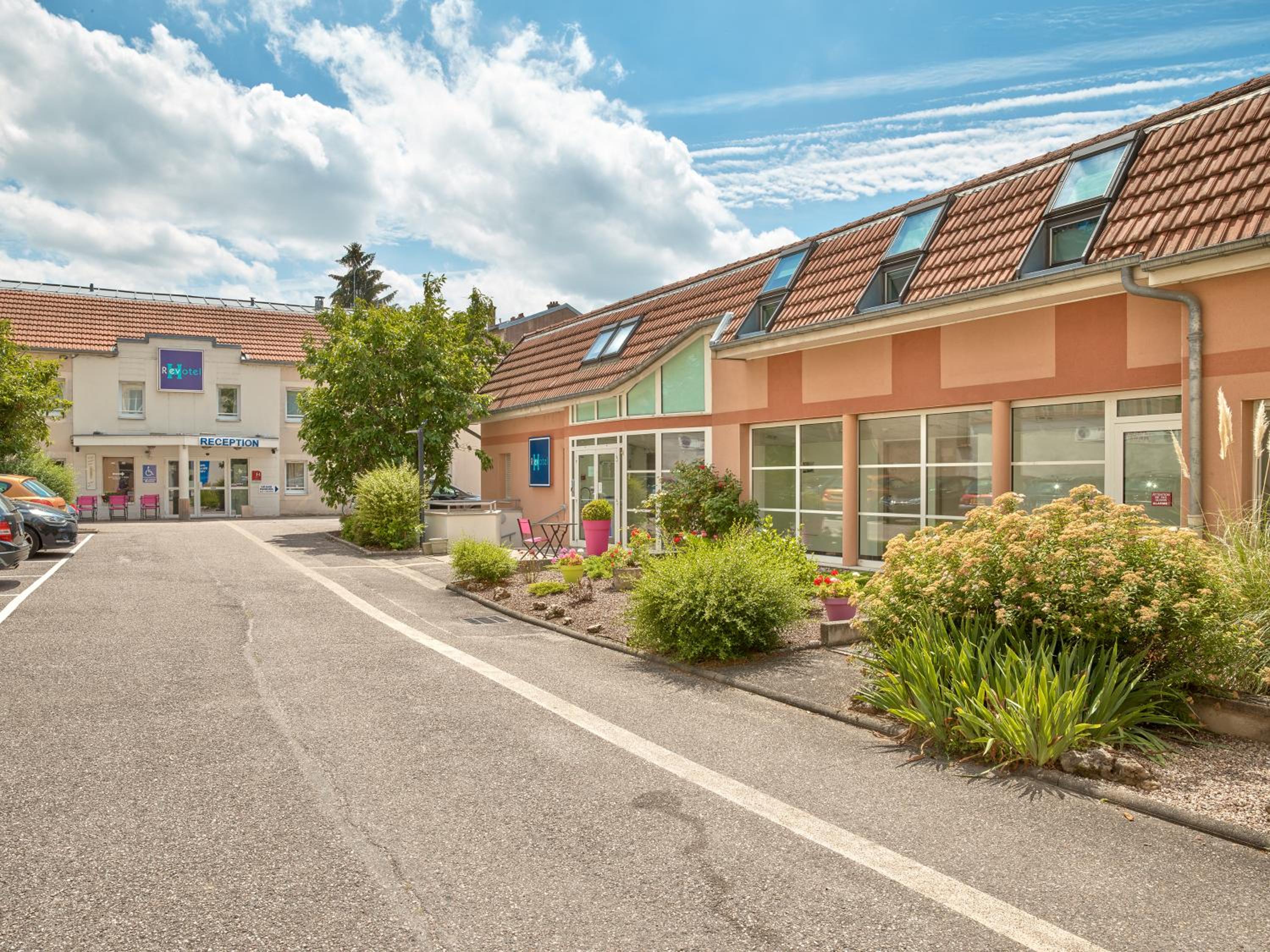 Hôtel REVOTEL Nancy Centre Gare et Congrès