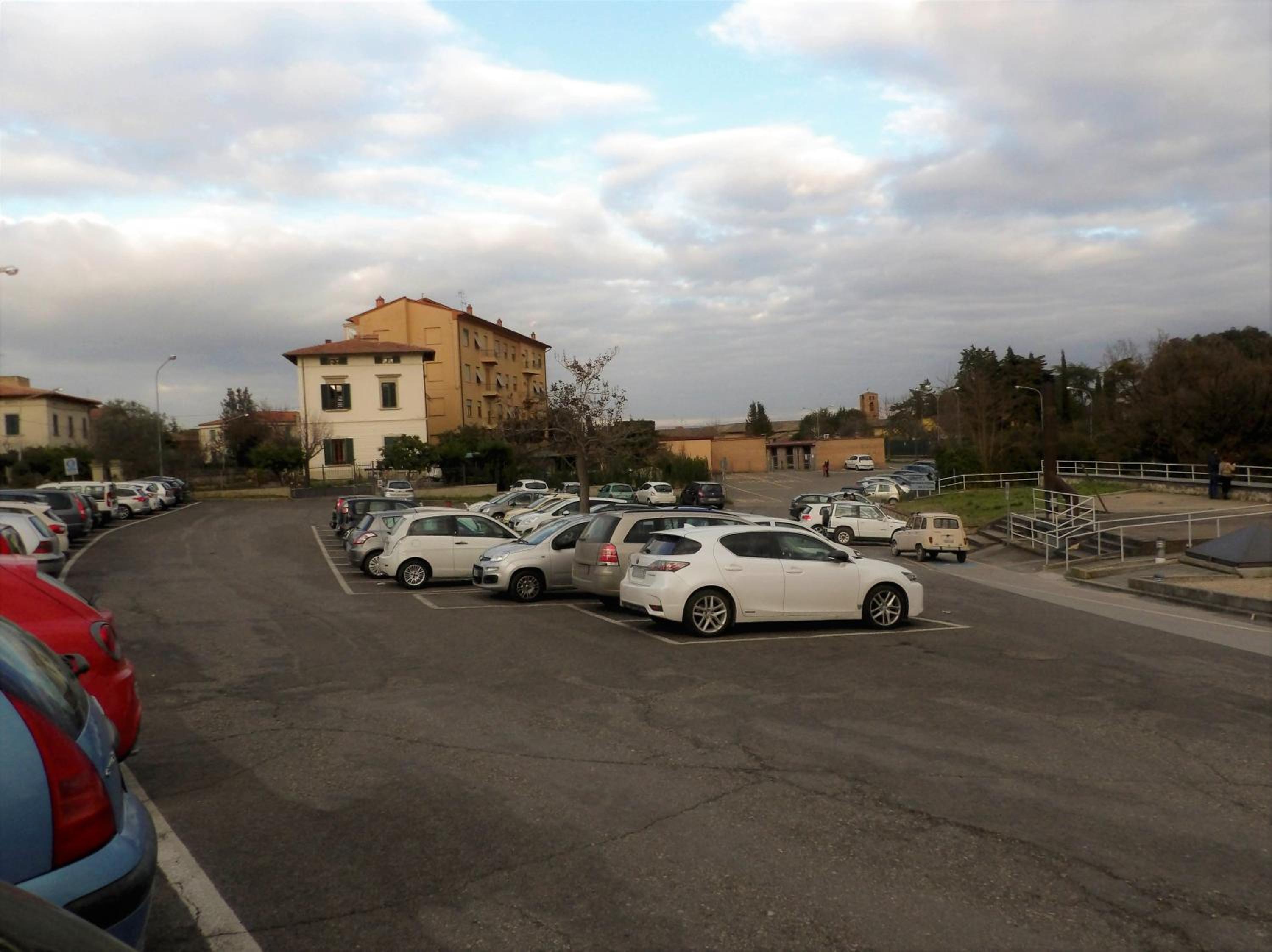 Cheap Apartment in The Old Village, photo 32