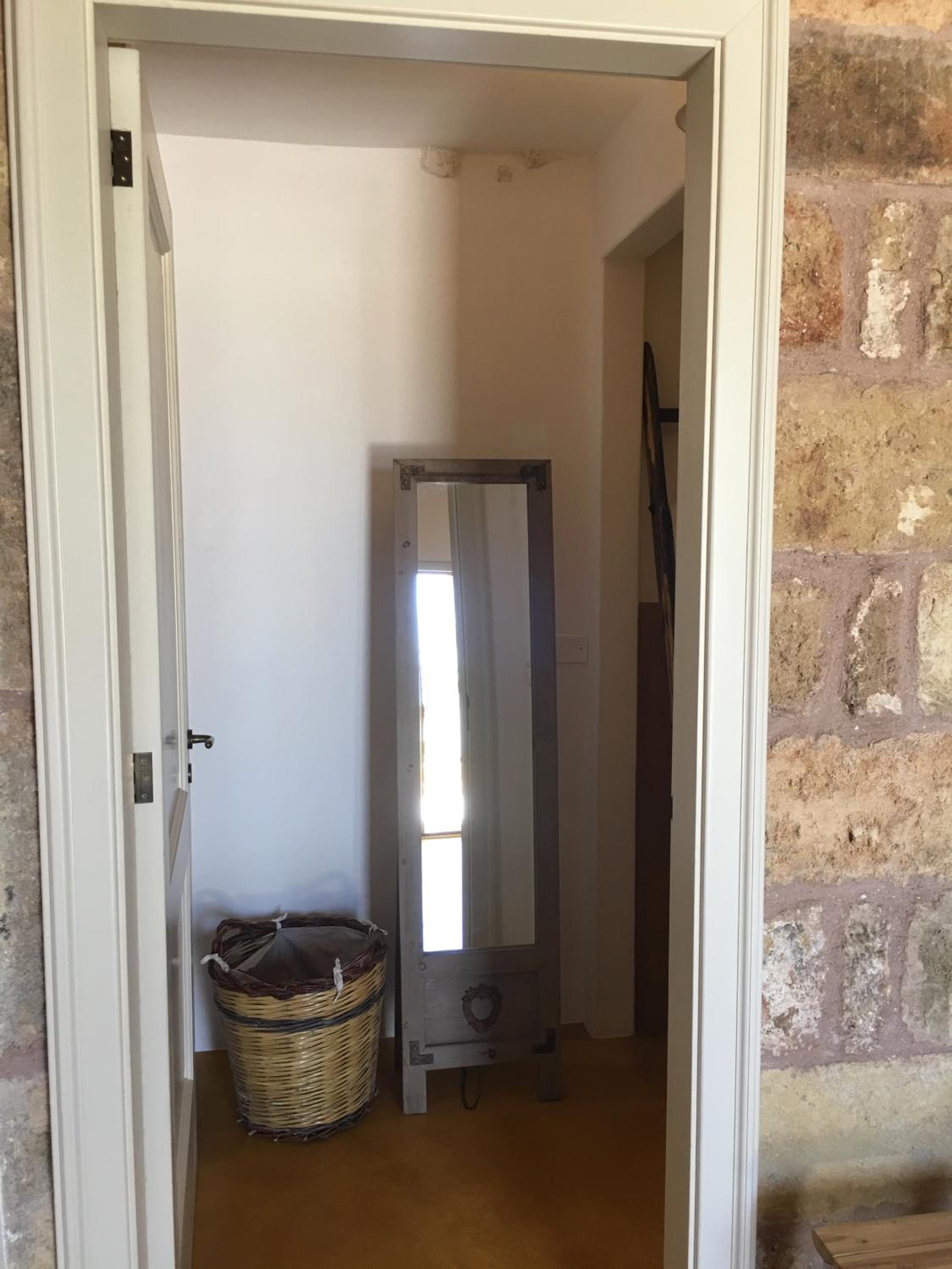 Photo 198