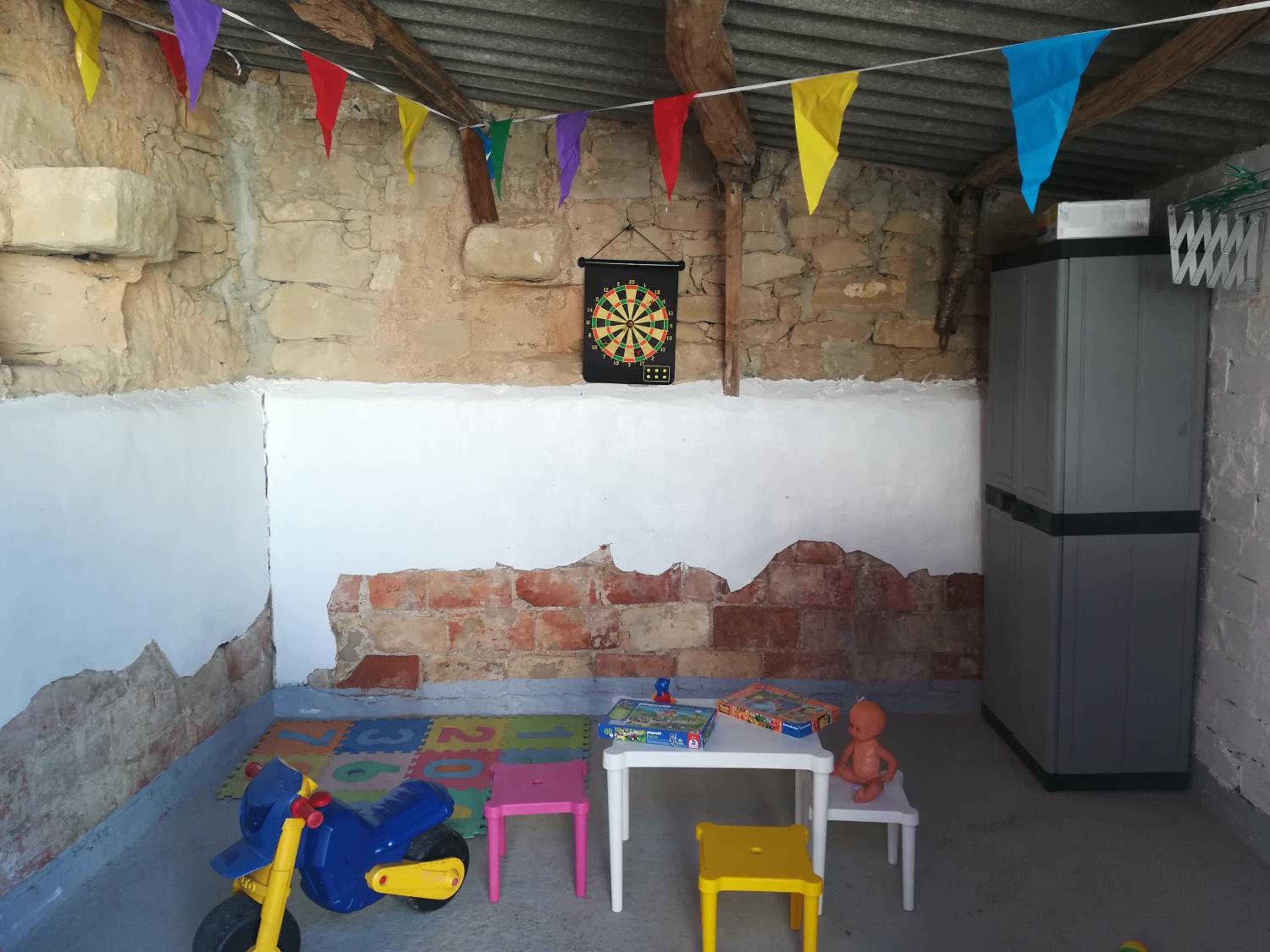 Photo 16
