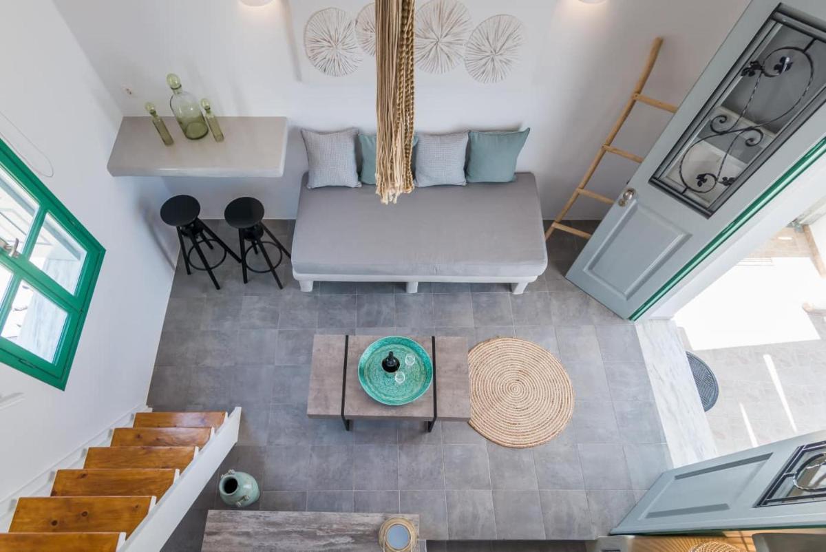 Babounis Suite view 5