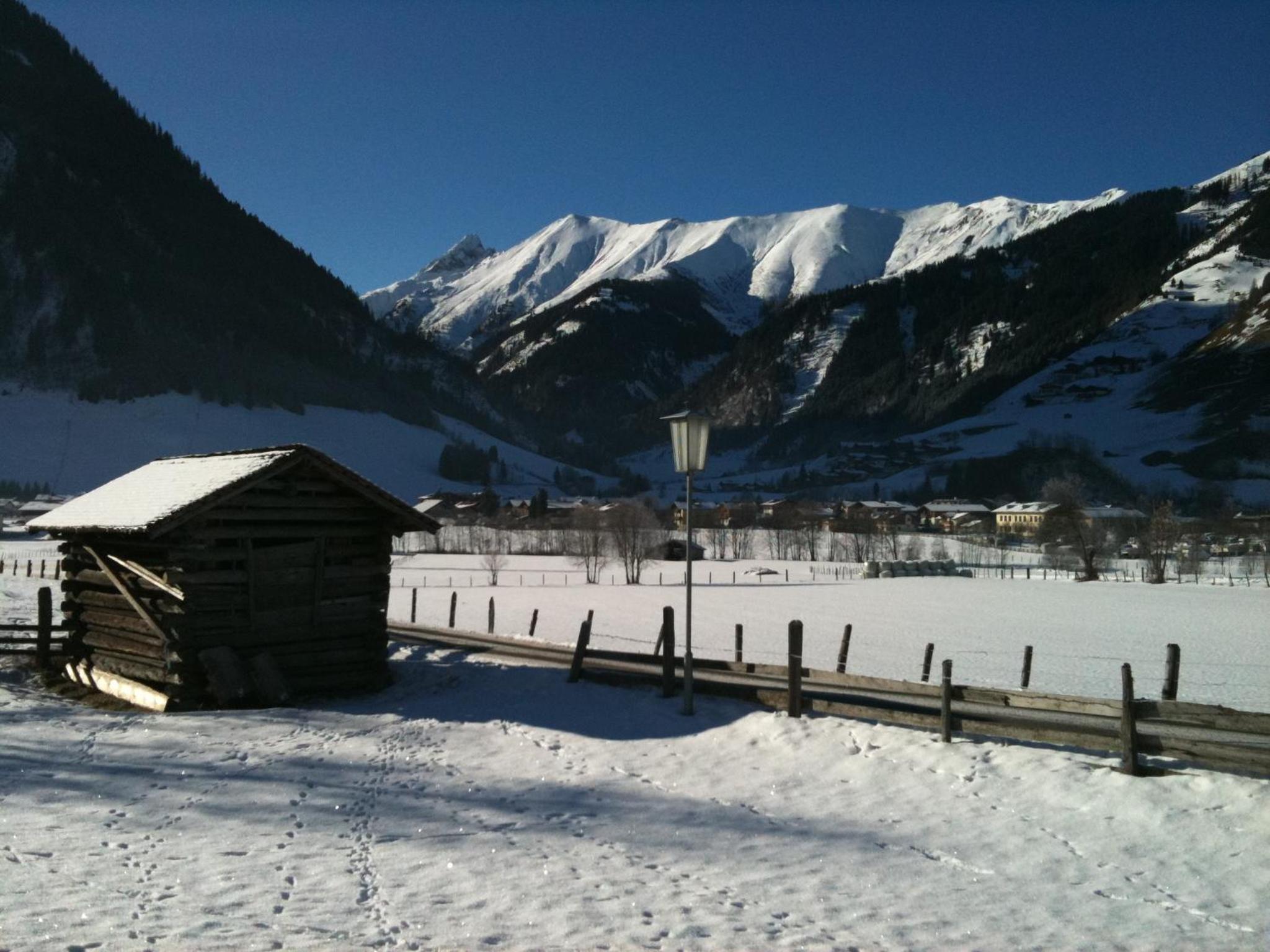 Photo 33