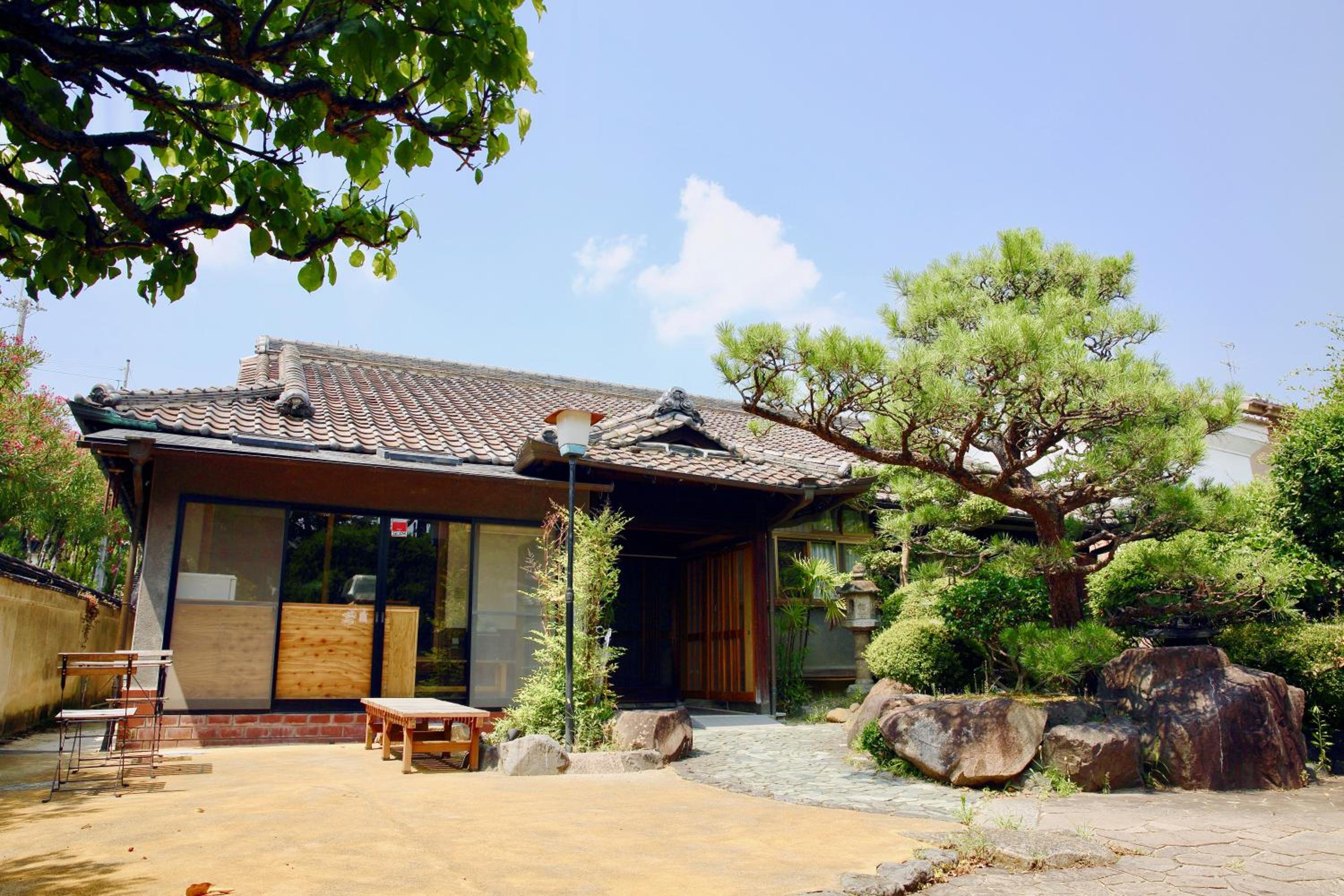 Yuzan Guesthouse