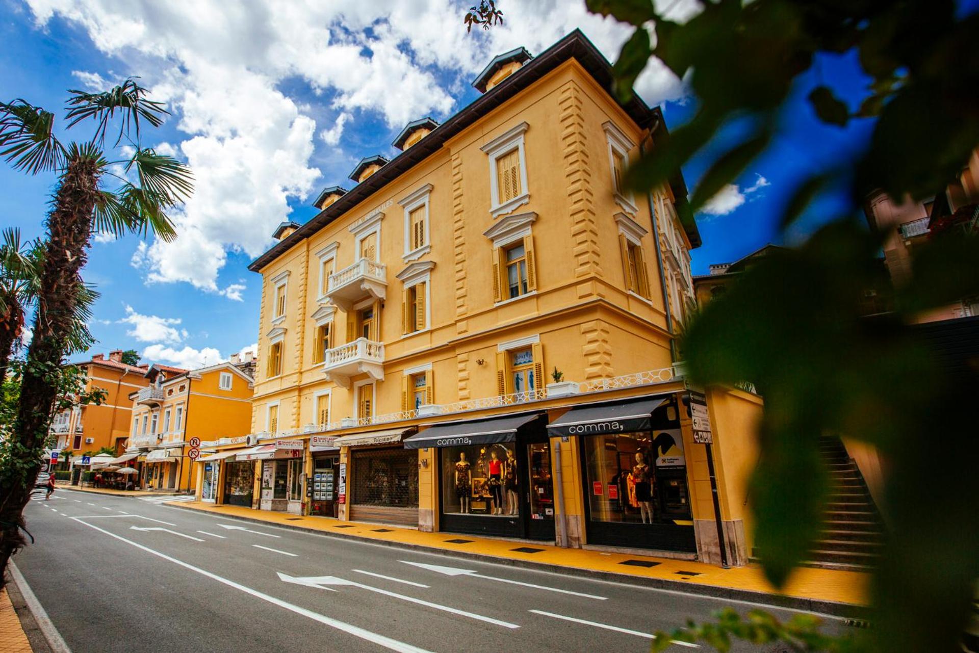 Premium Apartments Villa Herkules view 3