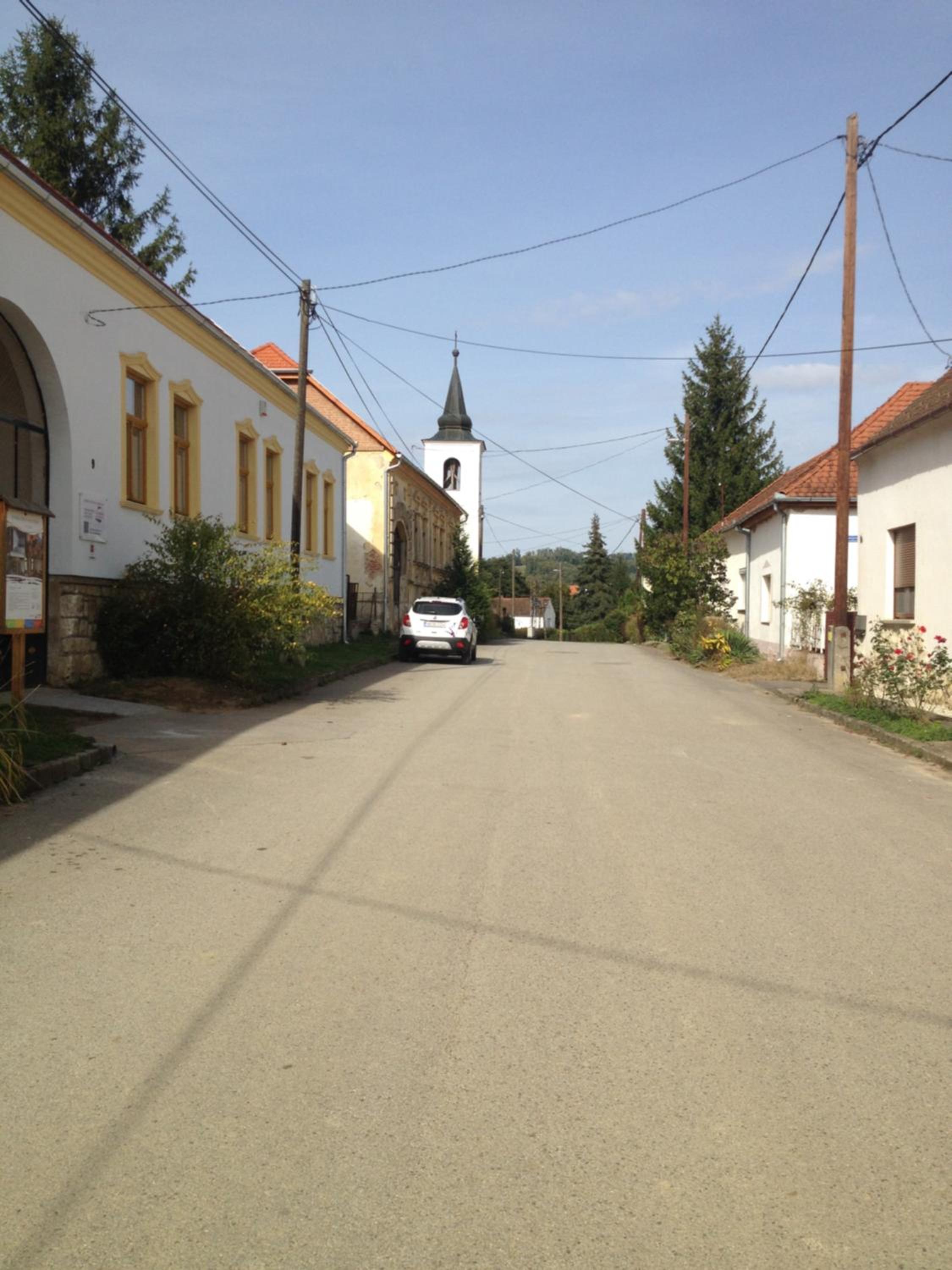 Levendula Porta és Pajtaszínház view 2