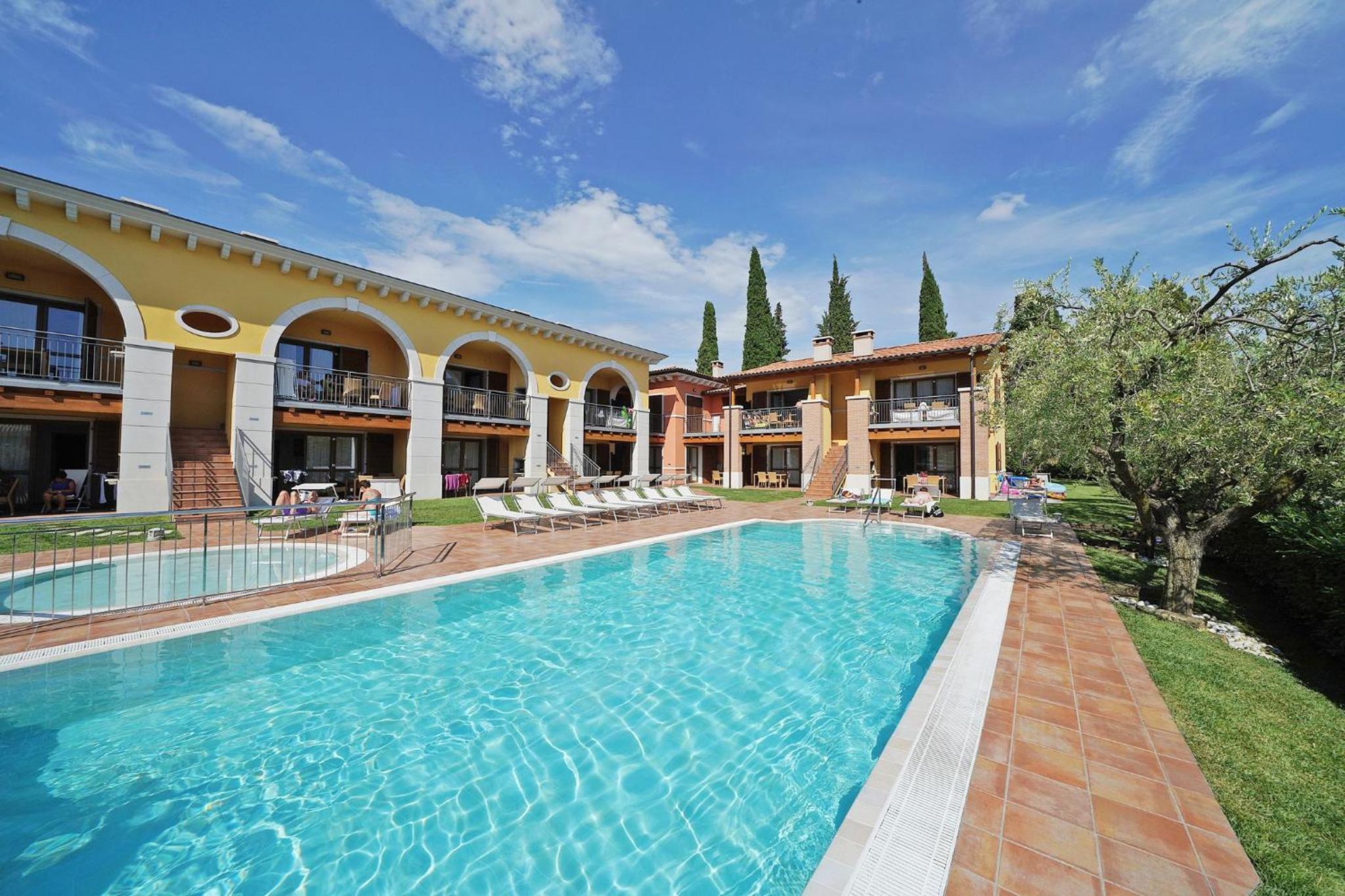 Hotel Appartamenti Corte Leonardo - Image 1