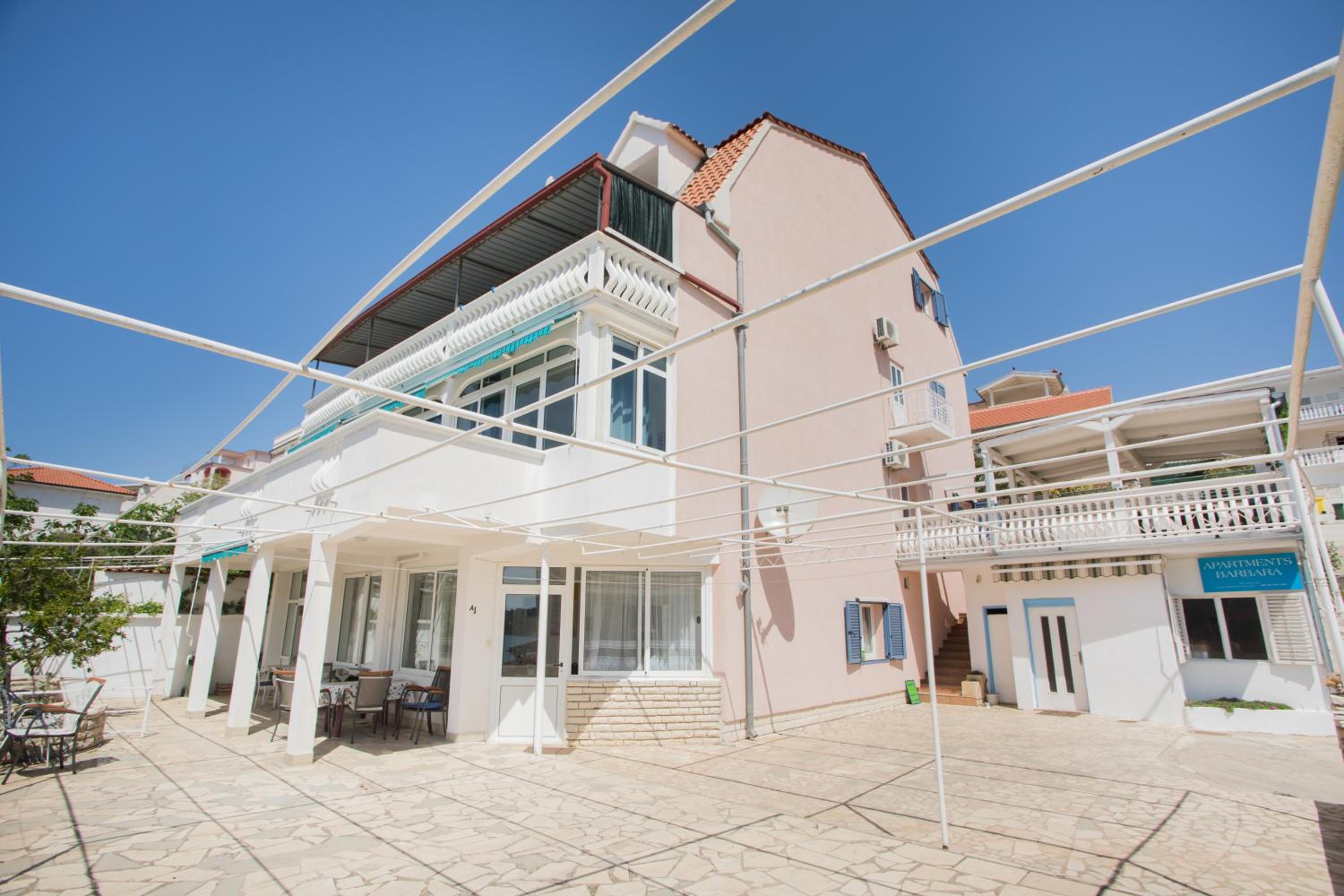 Hana Home - Apartments Tisno view 2