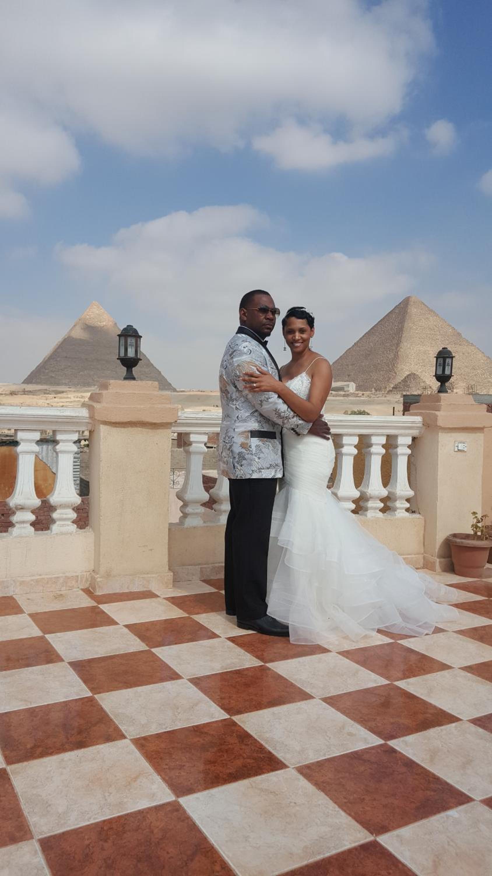 Royal Pyramids Inn